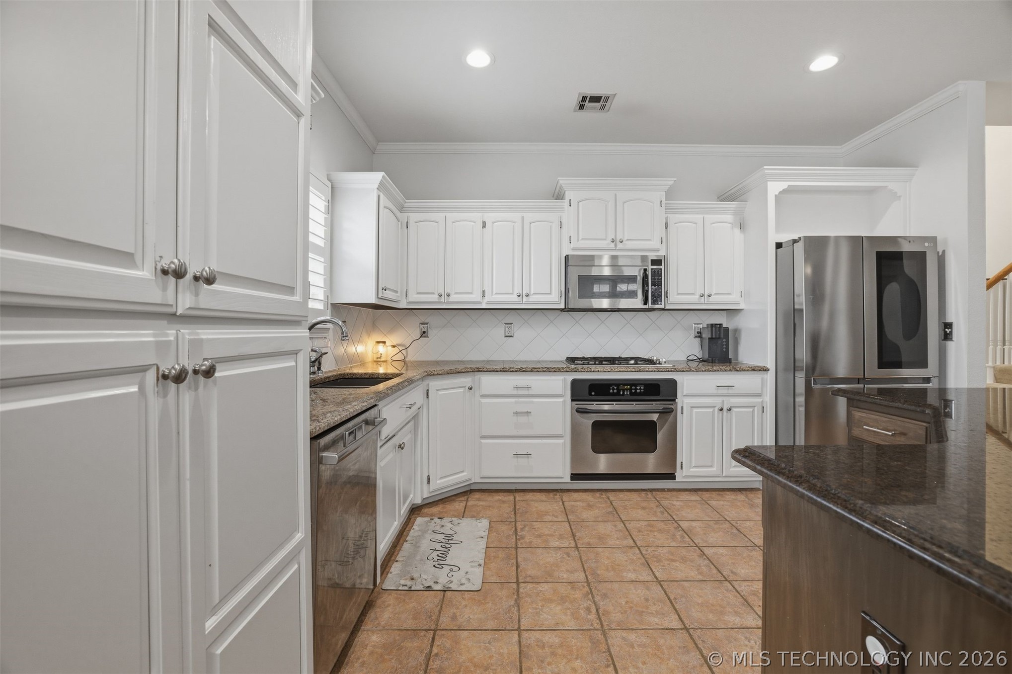3810 S Palm Avenue Broken Arrow OK 74011
