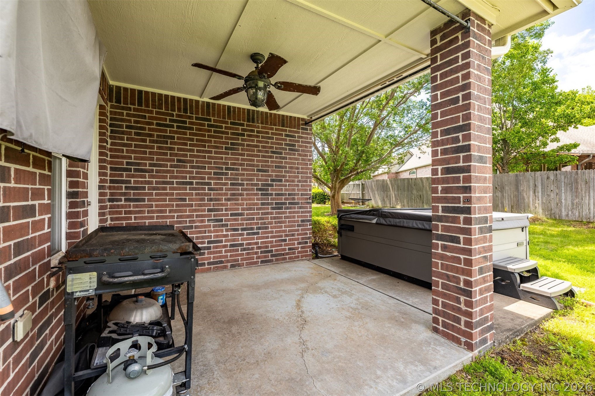3810 S Palm Avenue Broken Arrow OK 74011