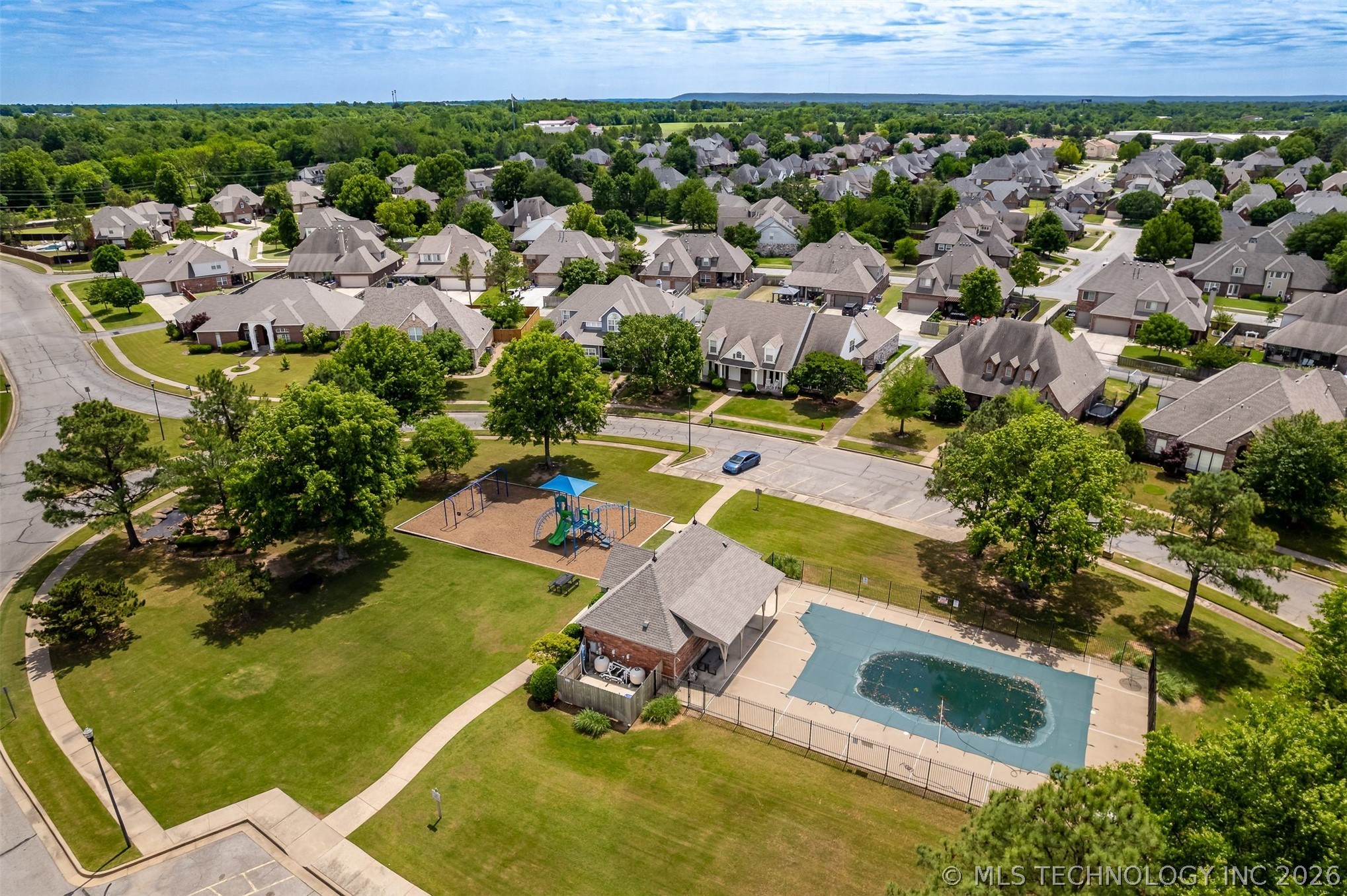 3810 S Palm Avenue Broken Arrow OK 74011