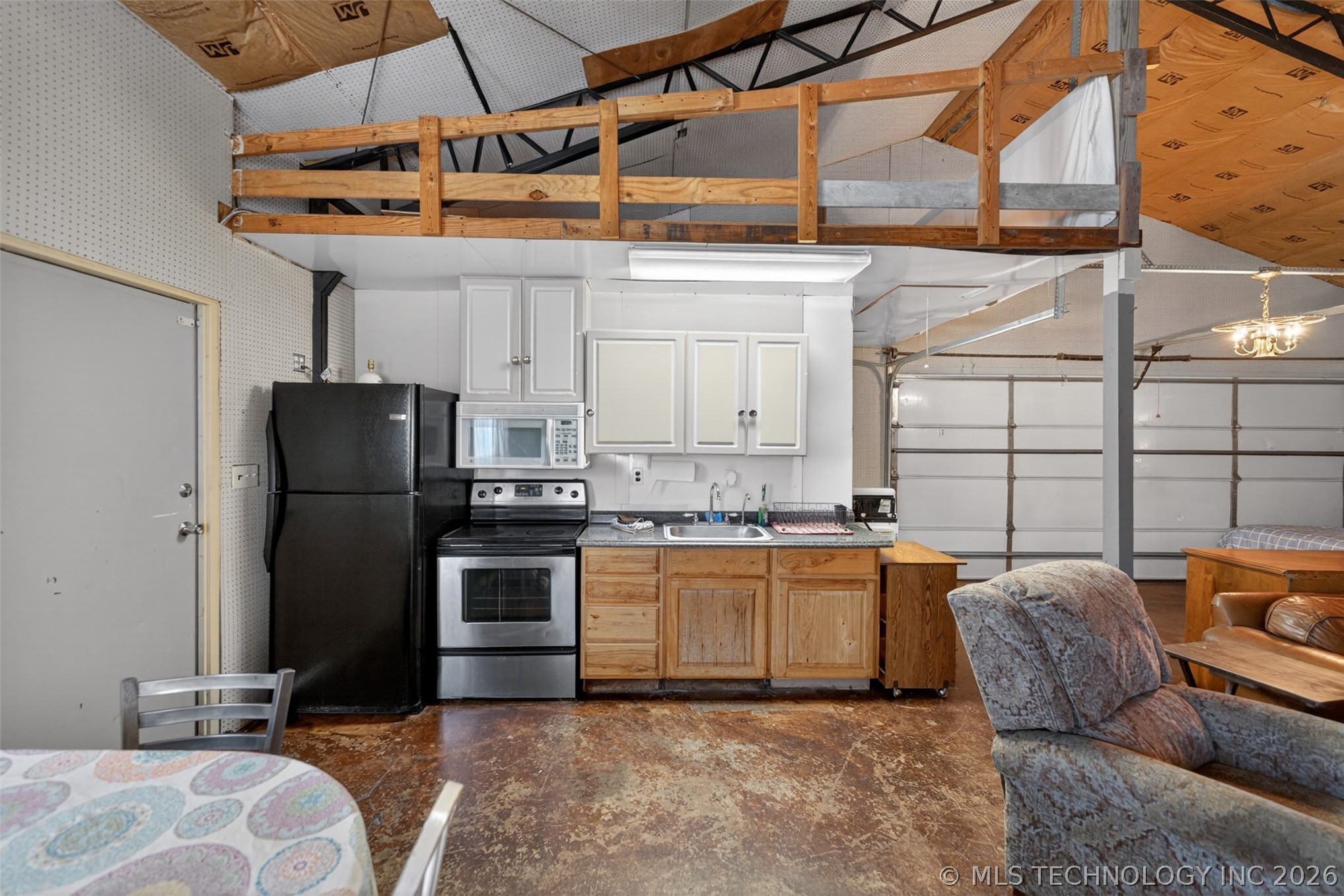 9207 N 447 Road Spavinaw OK 74366