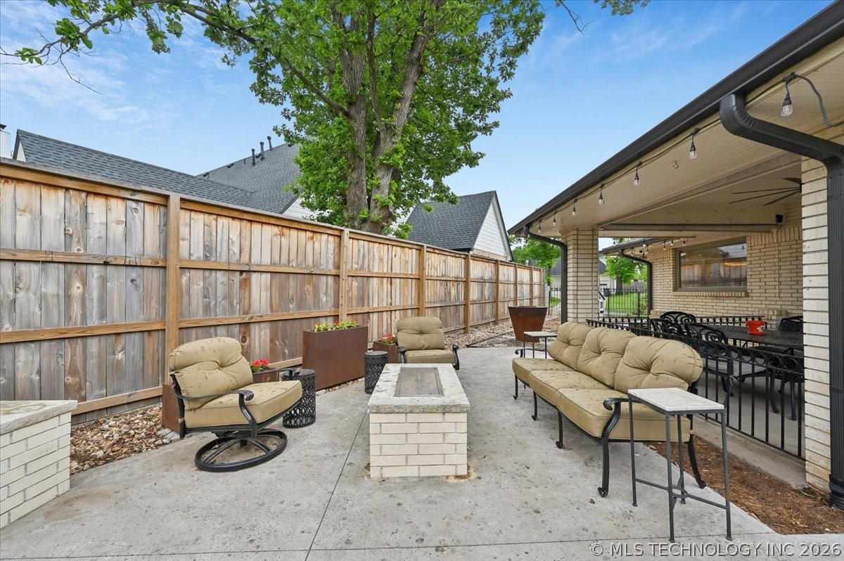 5715 S Evanston Place Tulsa OK 74105