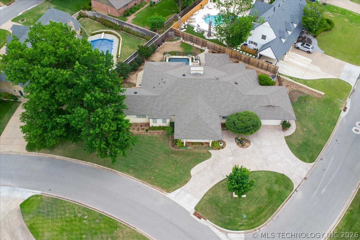 5715 S Evanston Place Tulsa OK 74105