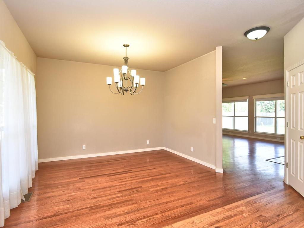 5117 E 77th Street Tulsa OK 74136