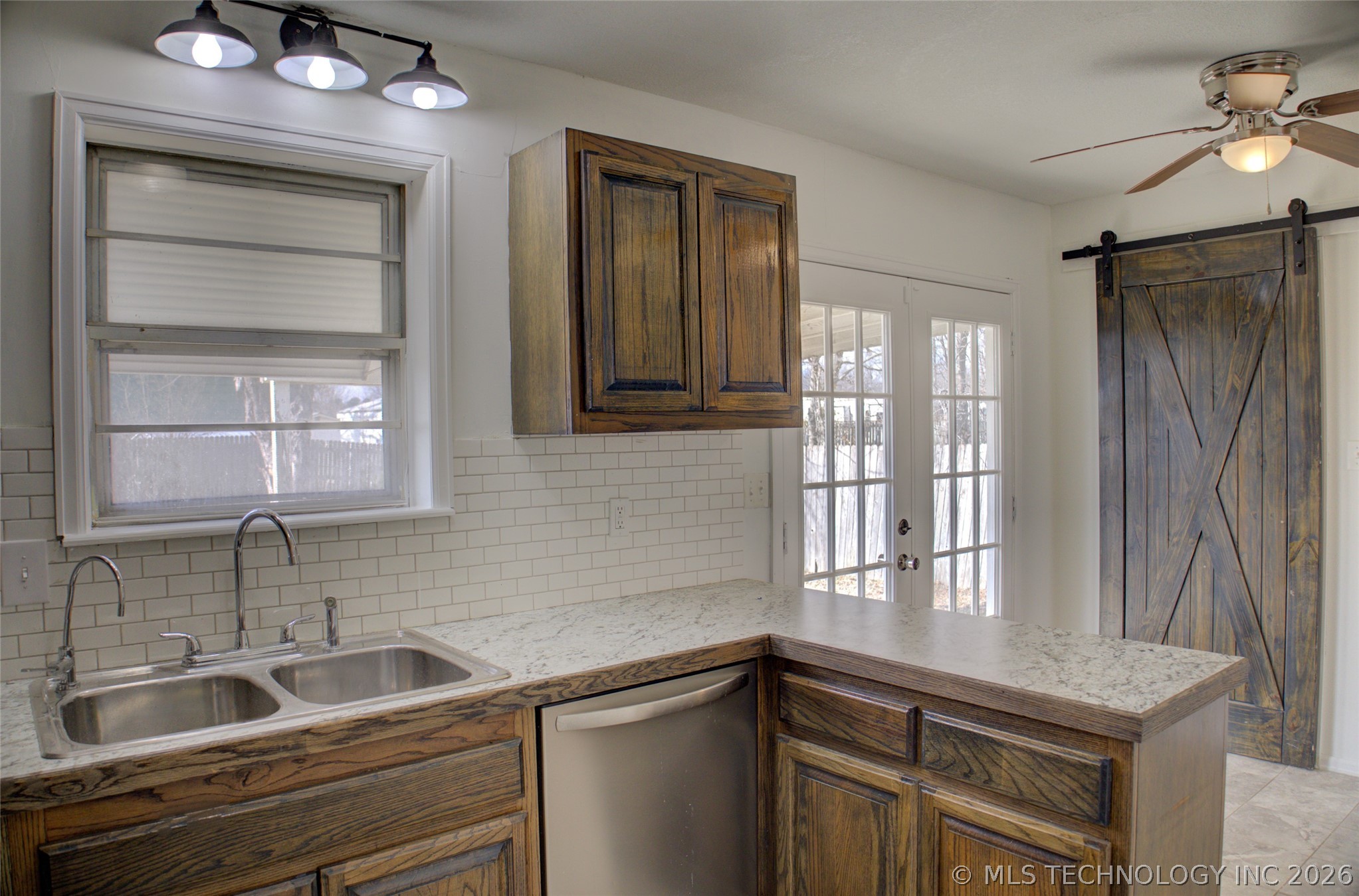 1405 N Lang Street Claremore OK 74017