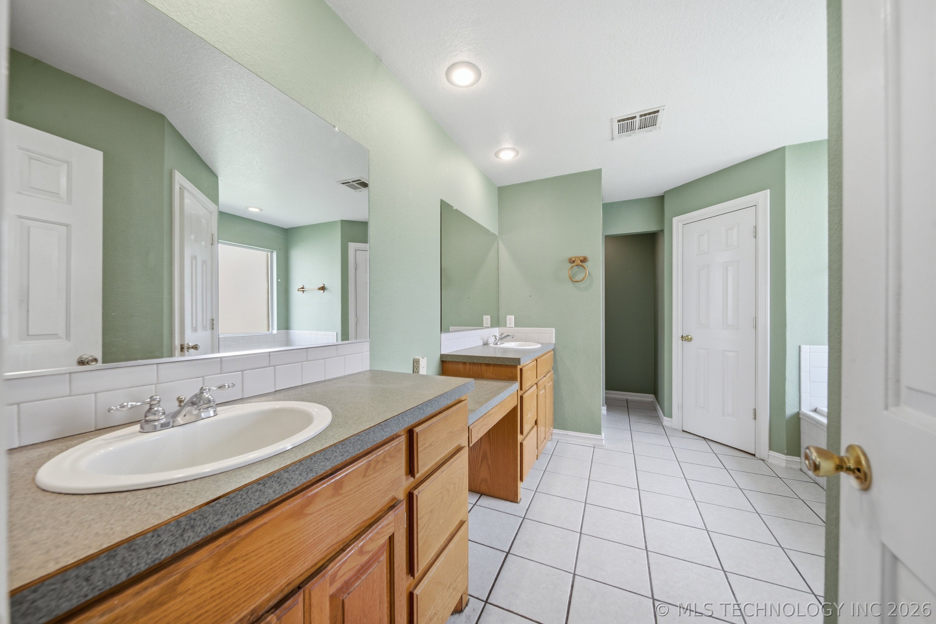 801 Juniper Road Okmulgee OK 74447