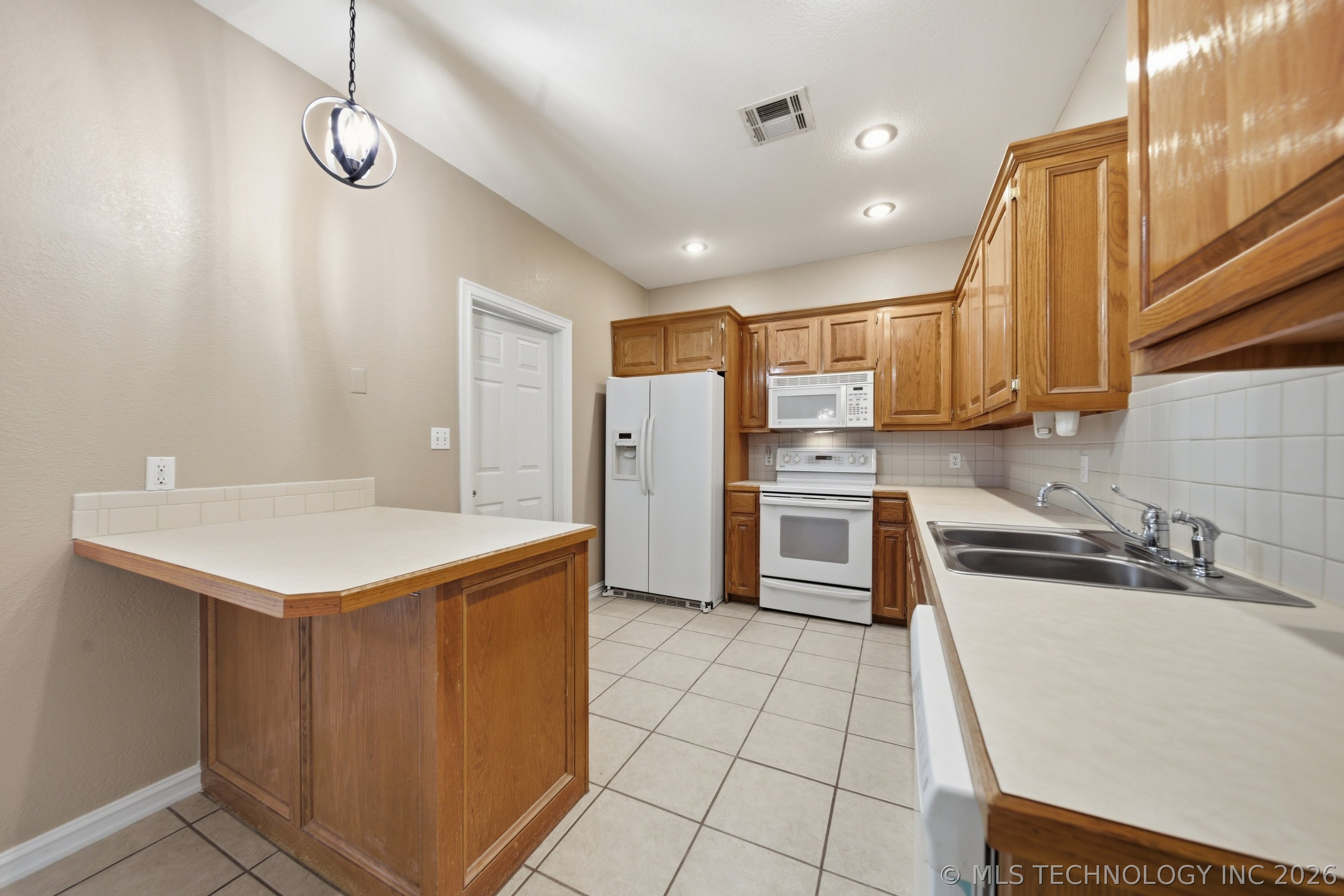 801 Juniper Road Okmulgee OK 74447