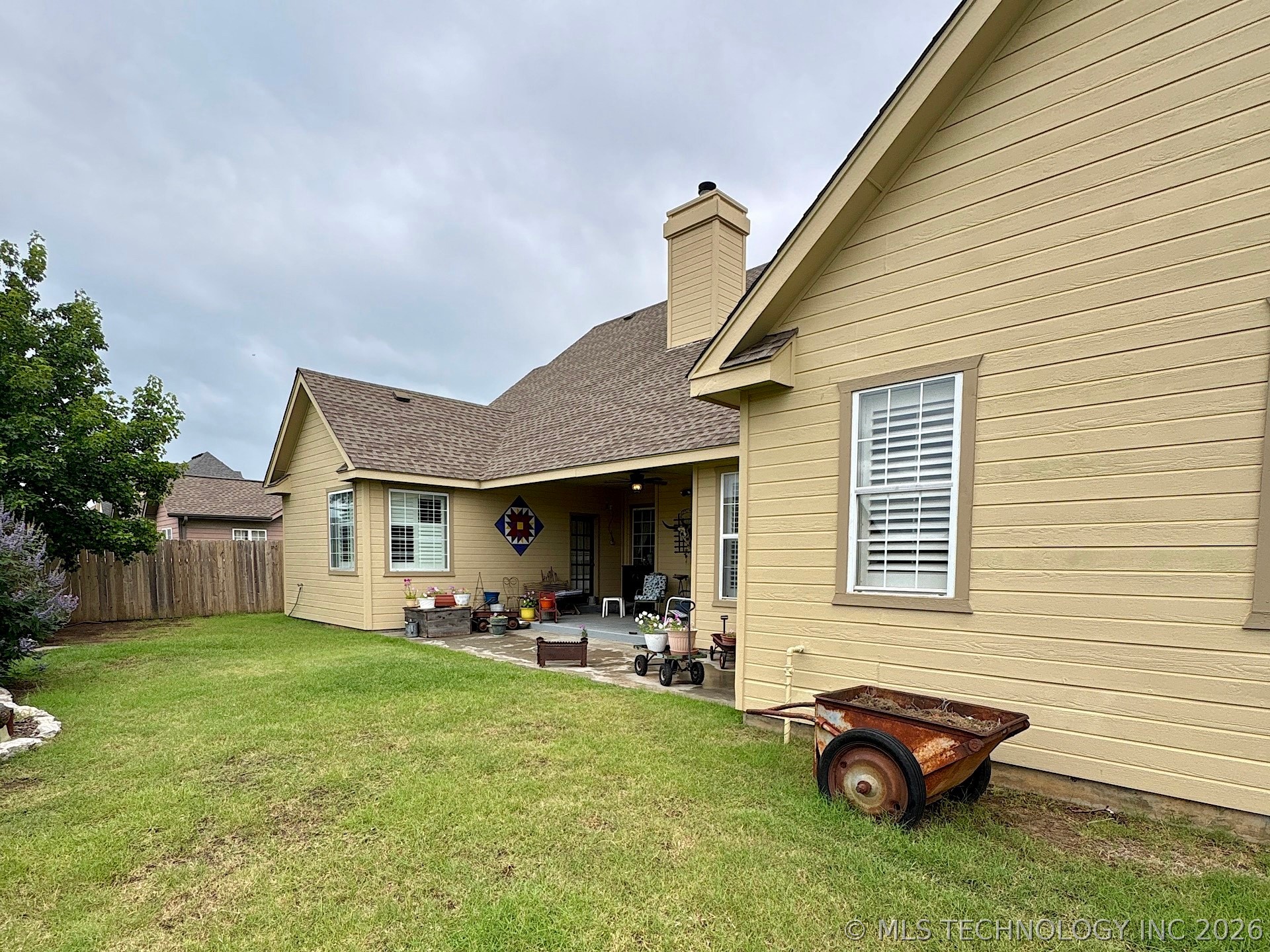 1025 E 13th Street Cushing OK 74023