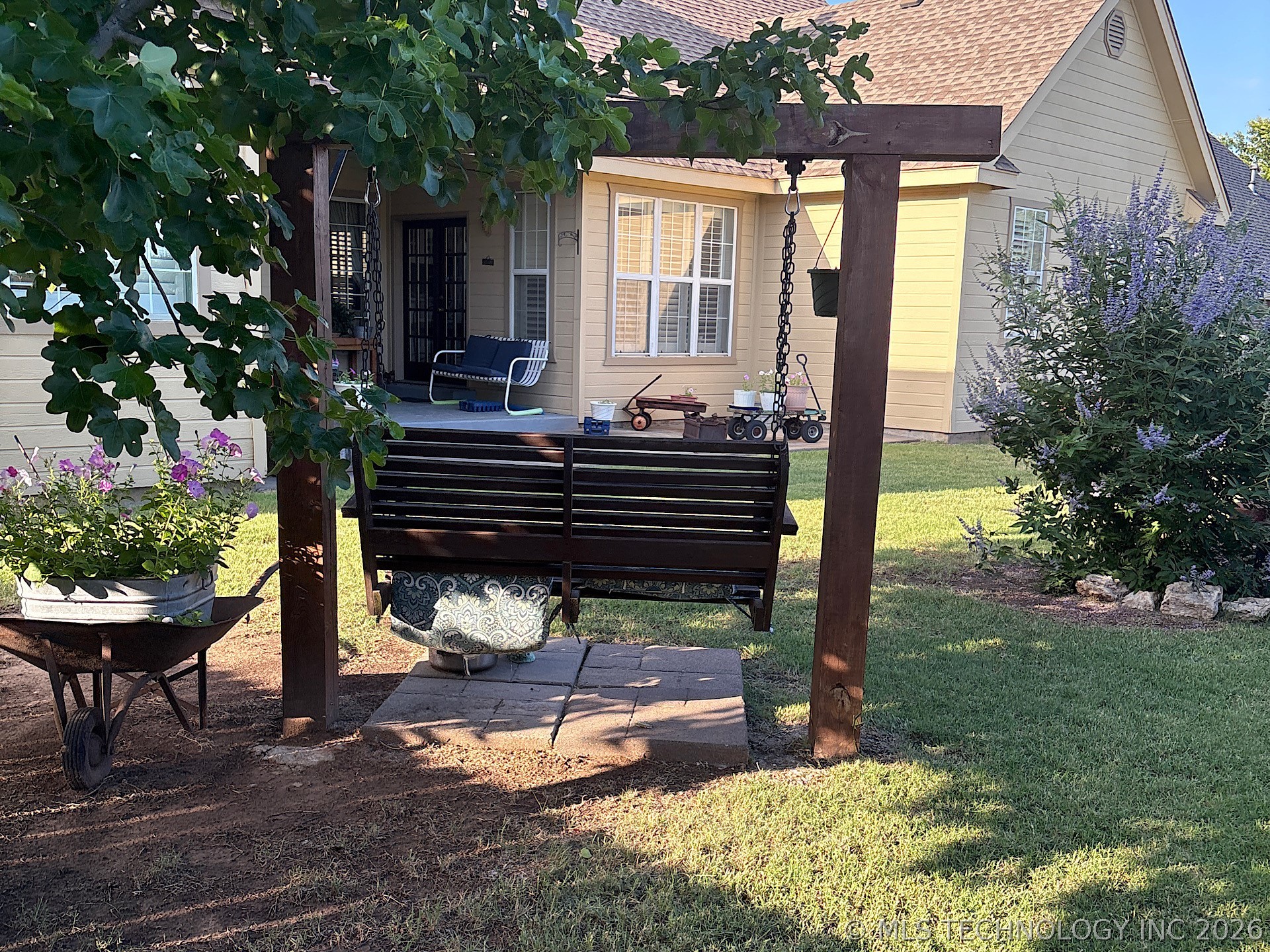 1025 E 13th Street Cushing OK 74023