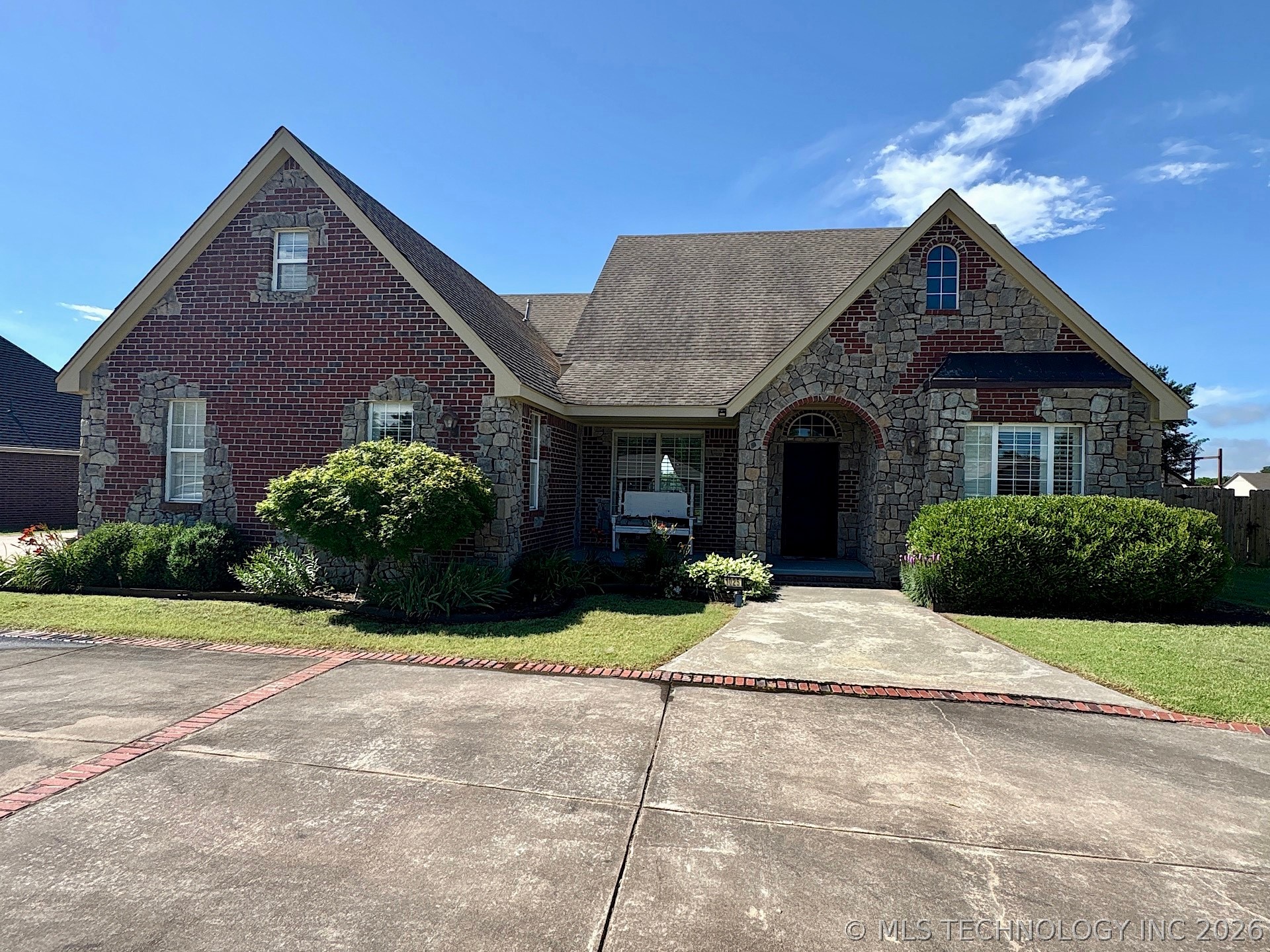 1025 E 13th Street Cushing OK 74023
