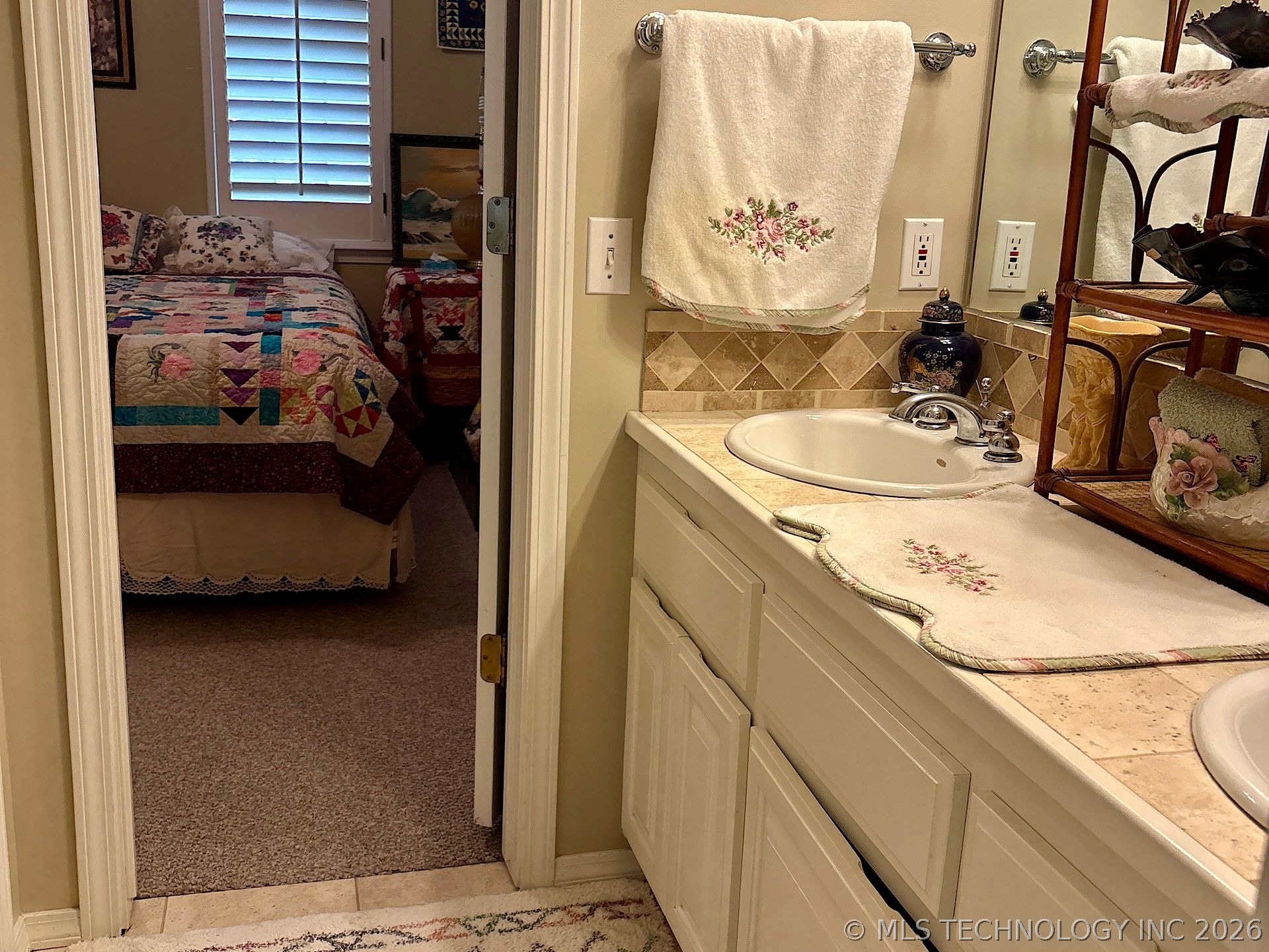 1025 E 13th Street Cushing OK 74023