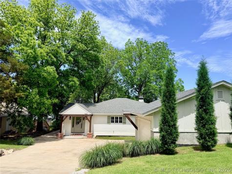 1205 Red Bud Drive Grove OK 74344