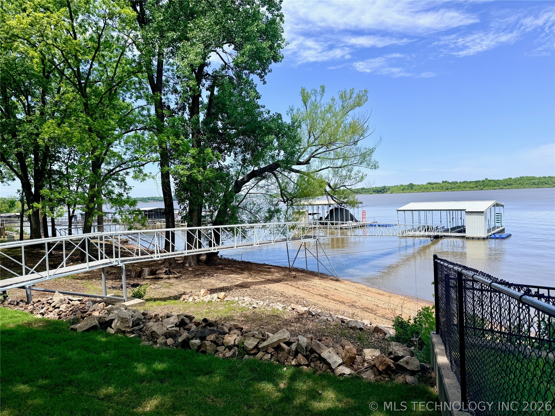 1205 Red Bud Drive Grove OK 74344