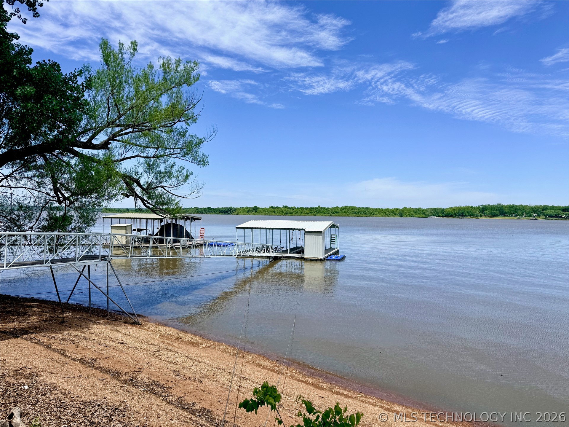 1205 Red Bud Drive Grove OK 74344