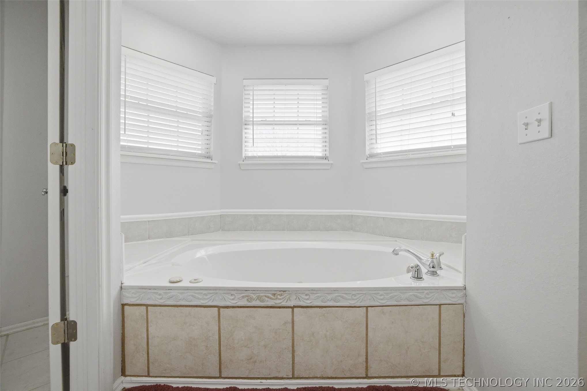 6909 E Galveston Street Broken Arrow OK 74014