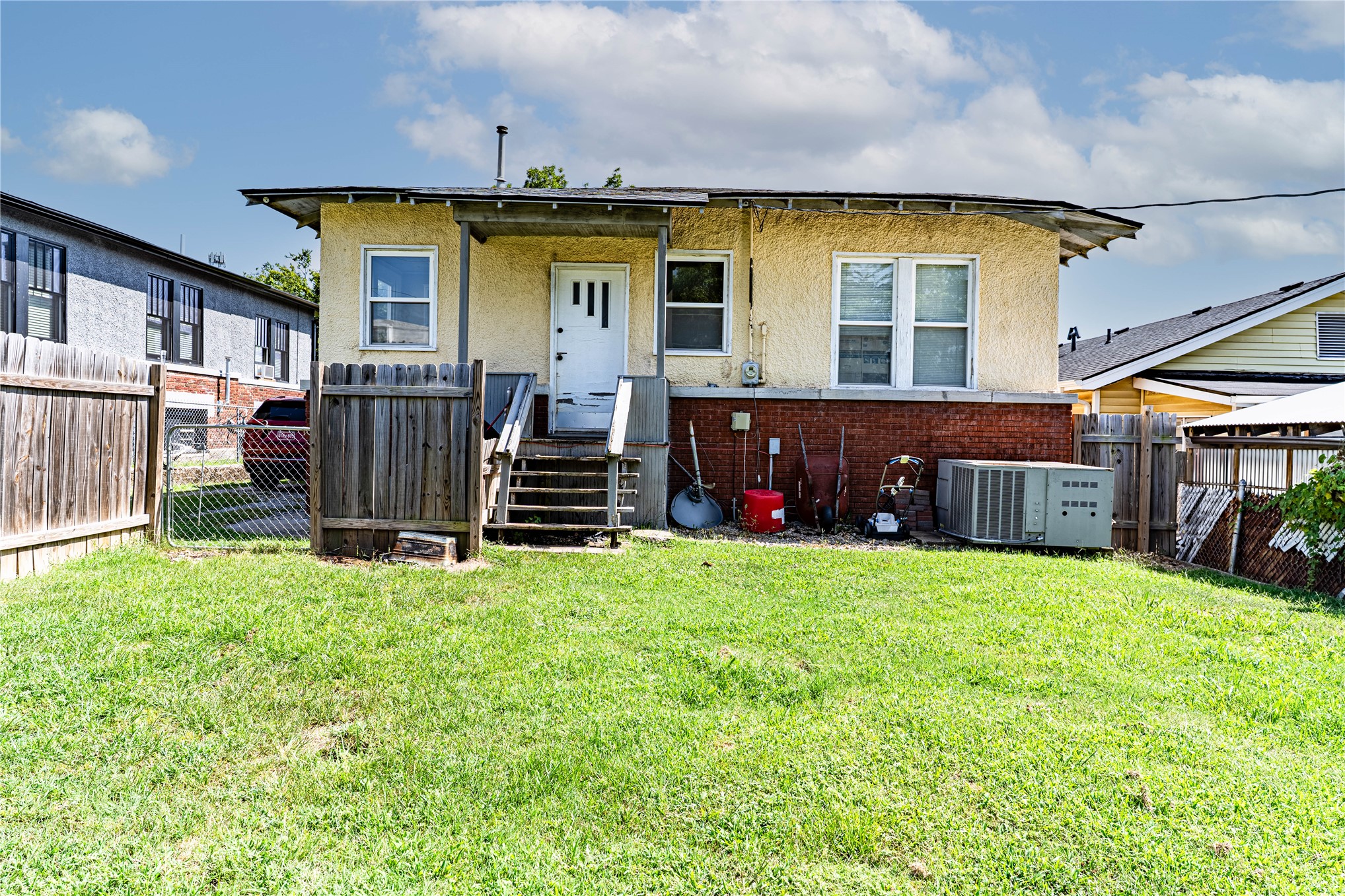 137 W 5th Avenue Bristow OK 74010