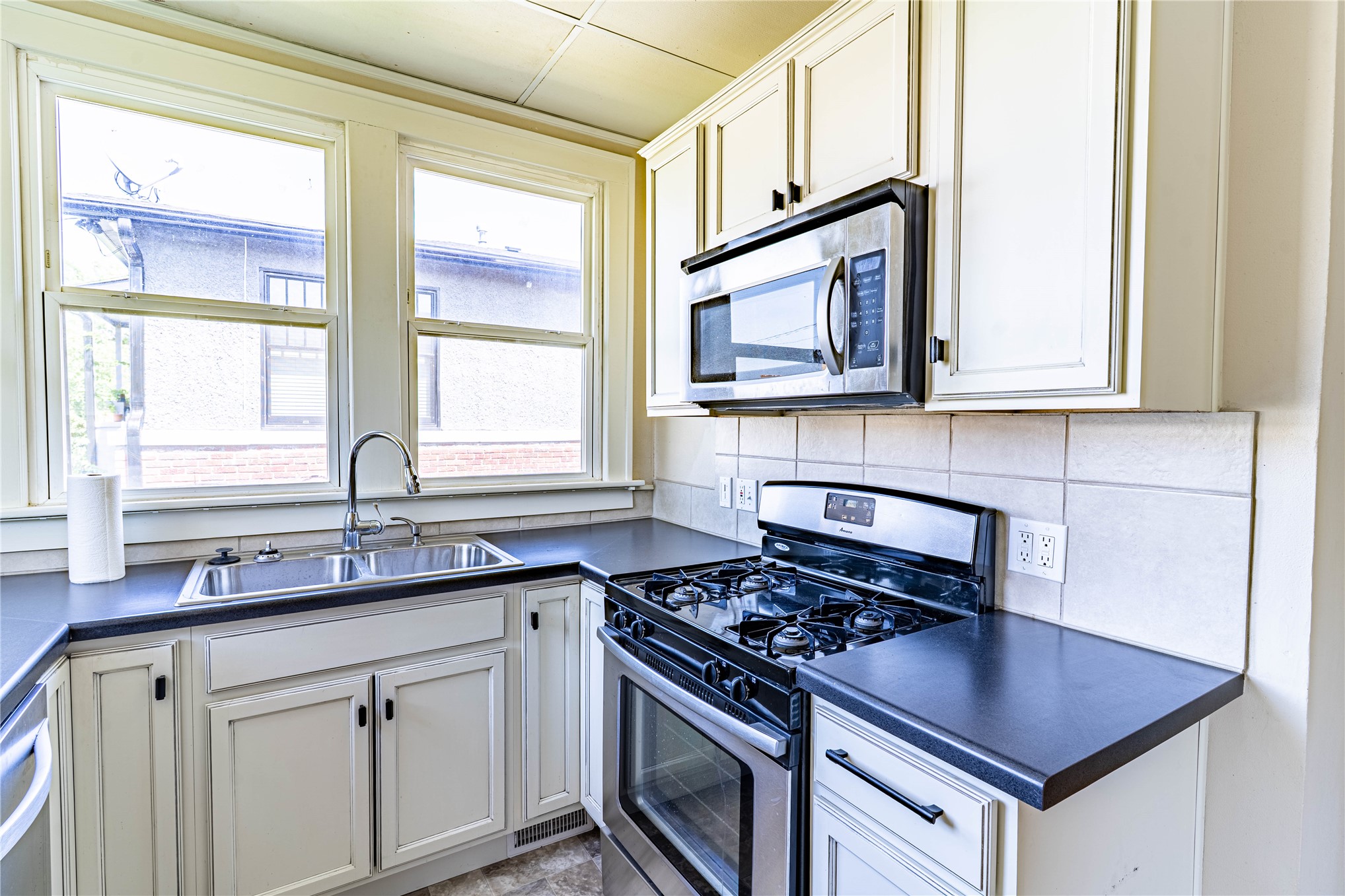 137 W 5th Avenue Bristow OK 74010