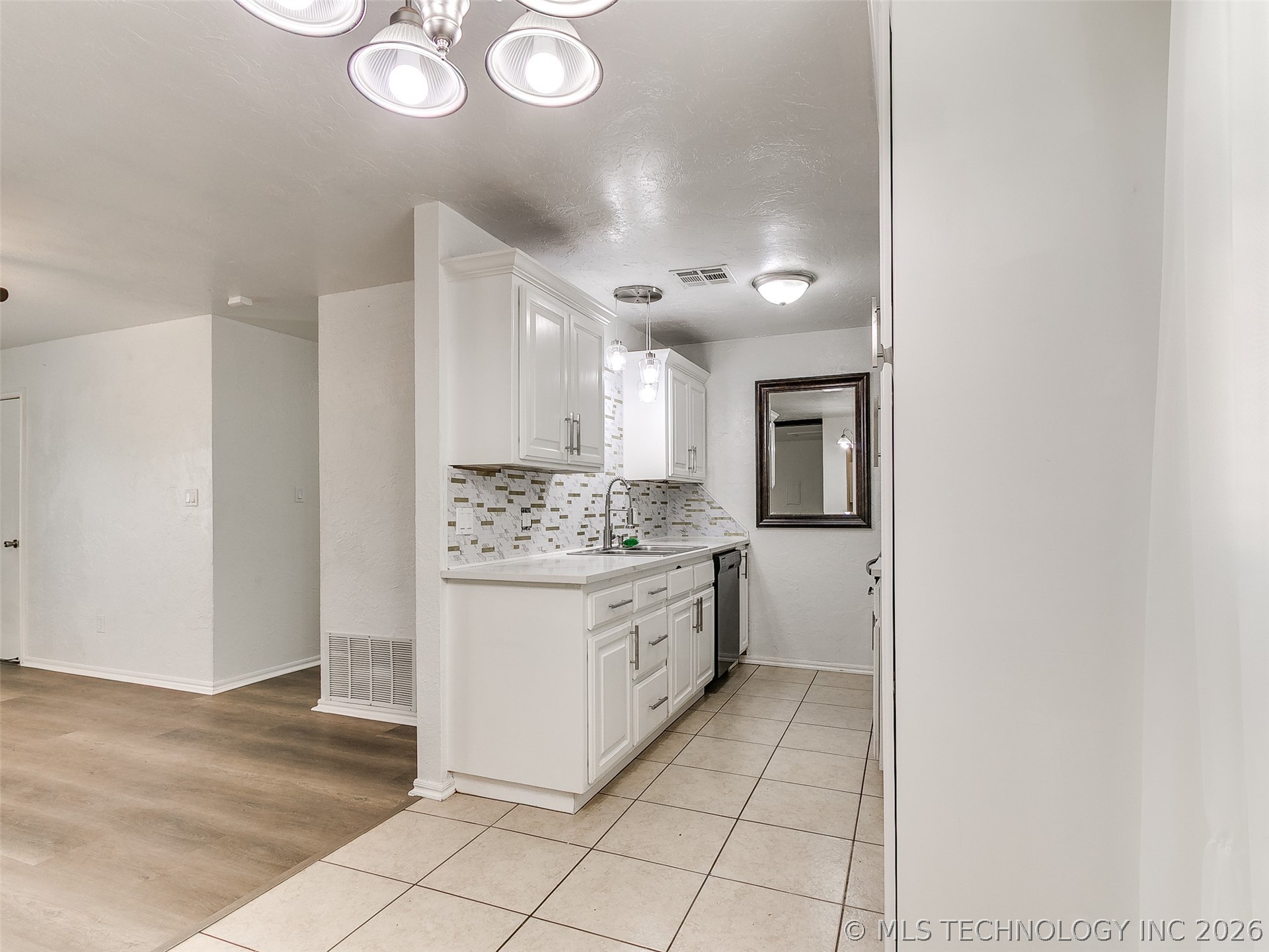 606 Holsey Drive Noble OK 73068
