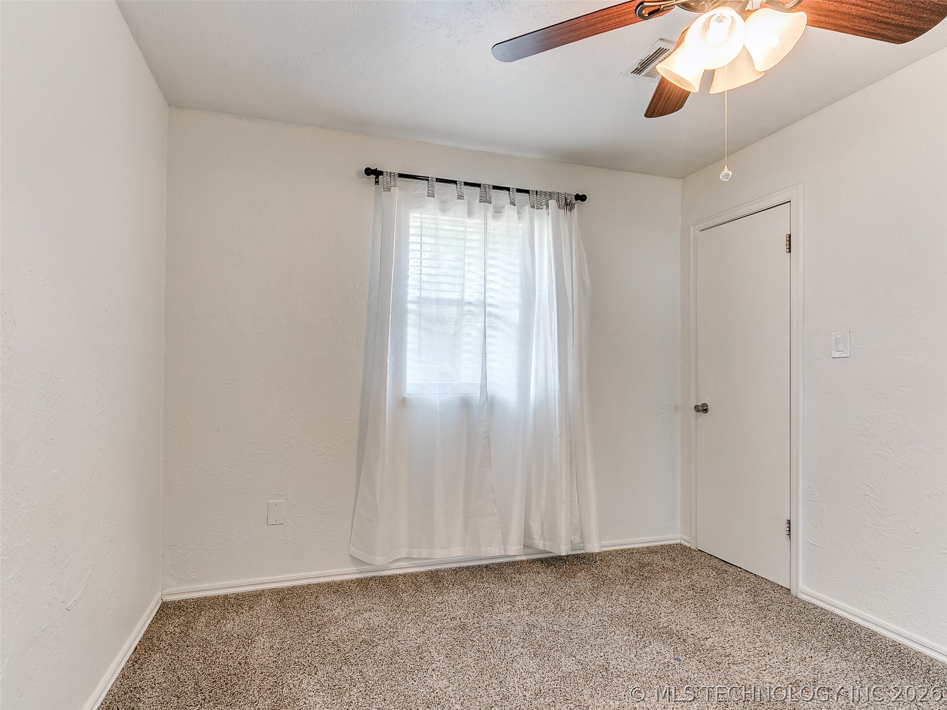 606 Holsey Drive Noble OK 73068