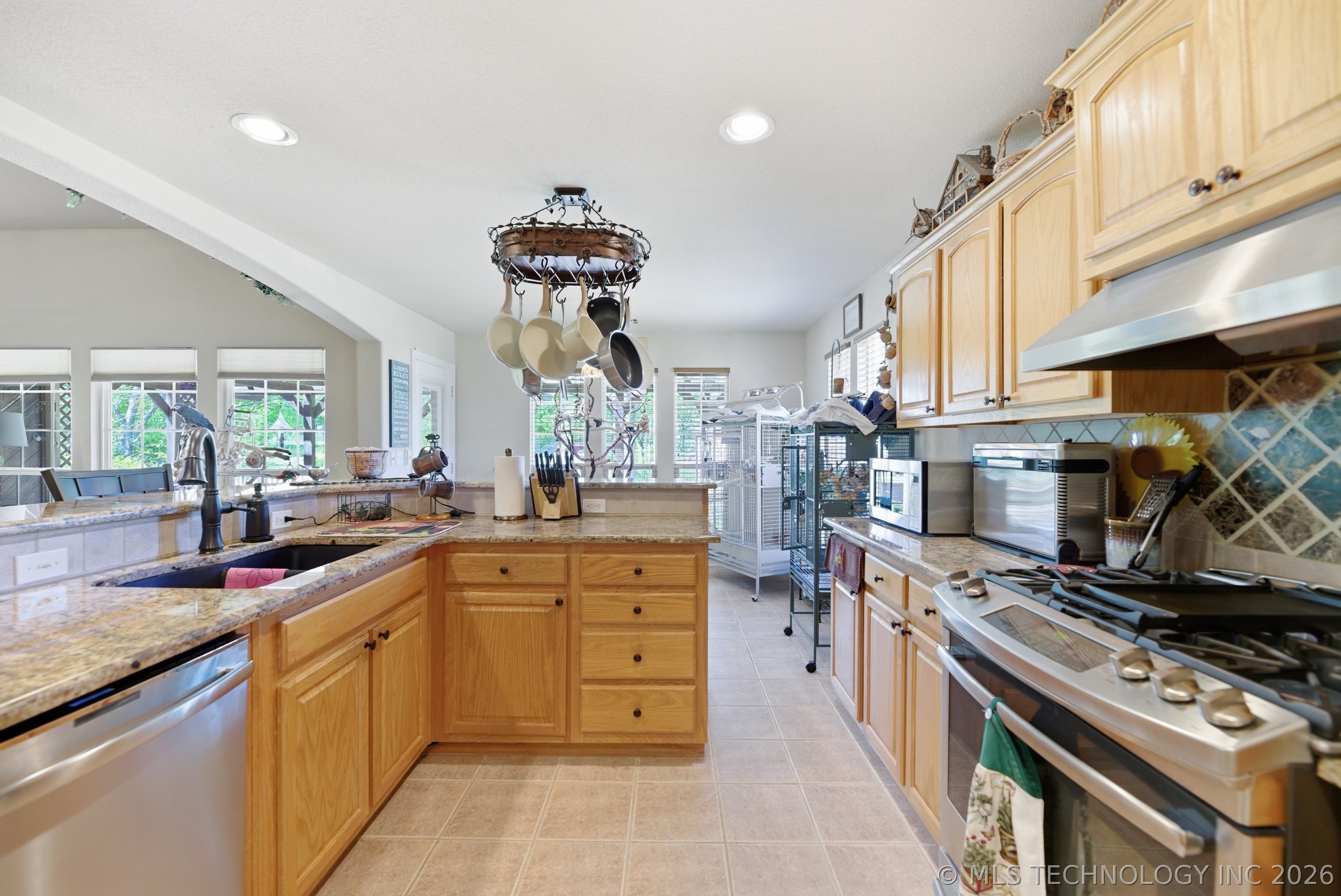 4922 S 202nd Eastavenue Broken Arrow OK 74014