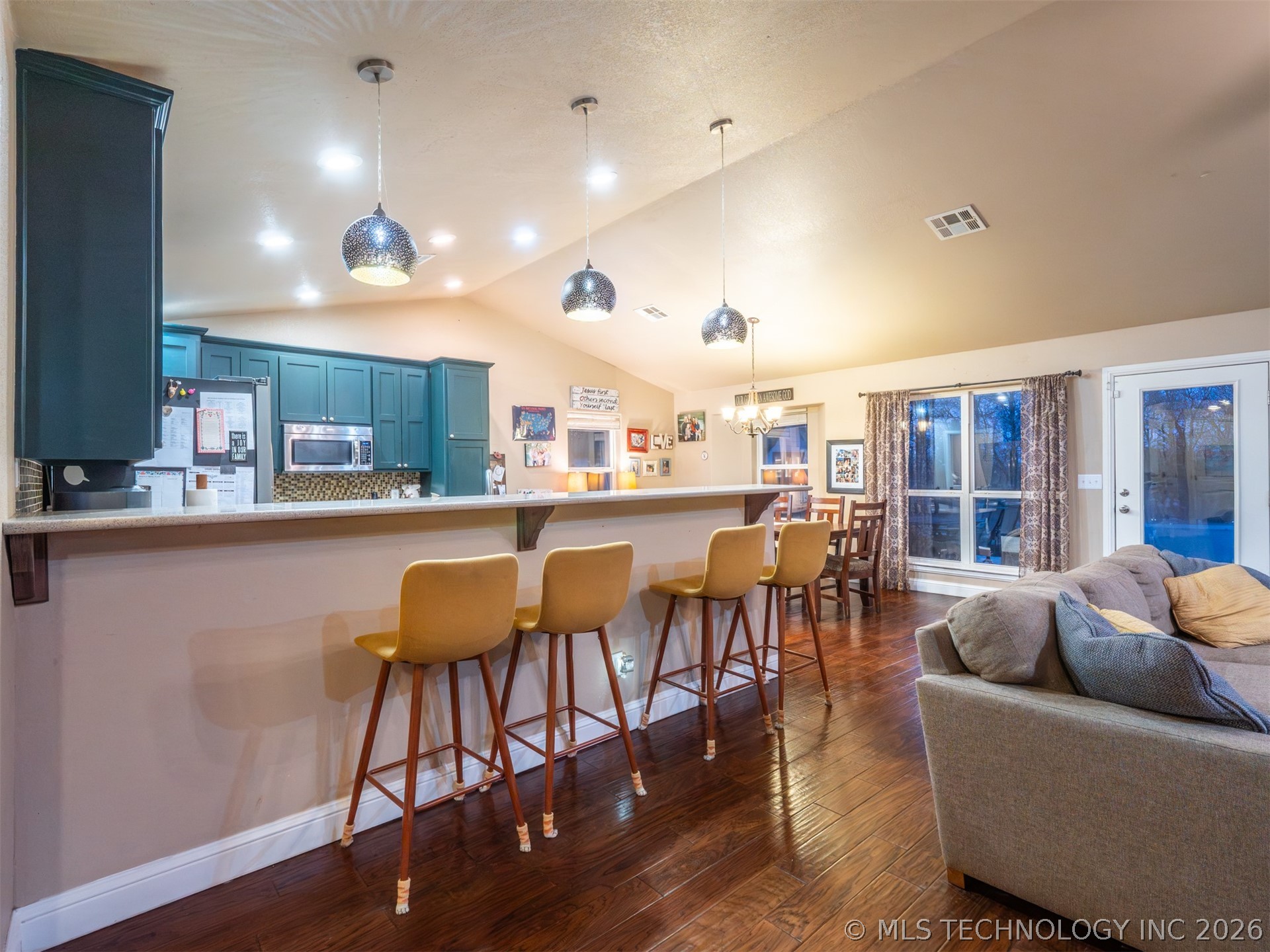 216 Peaceable Ridge Mcalester OK 74501