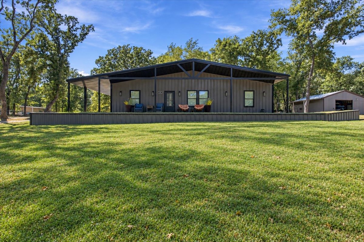 12 Hoot Loop Cartwright OK 74731