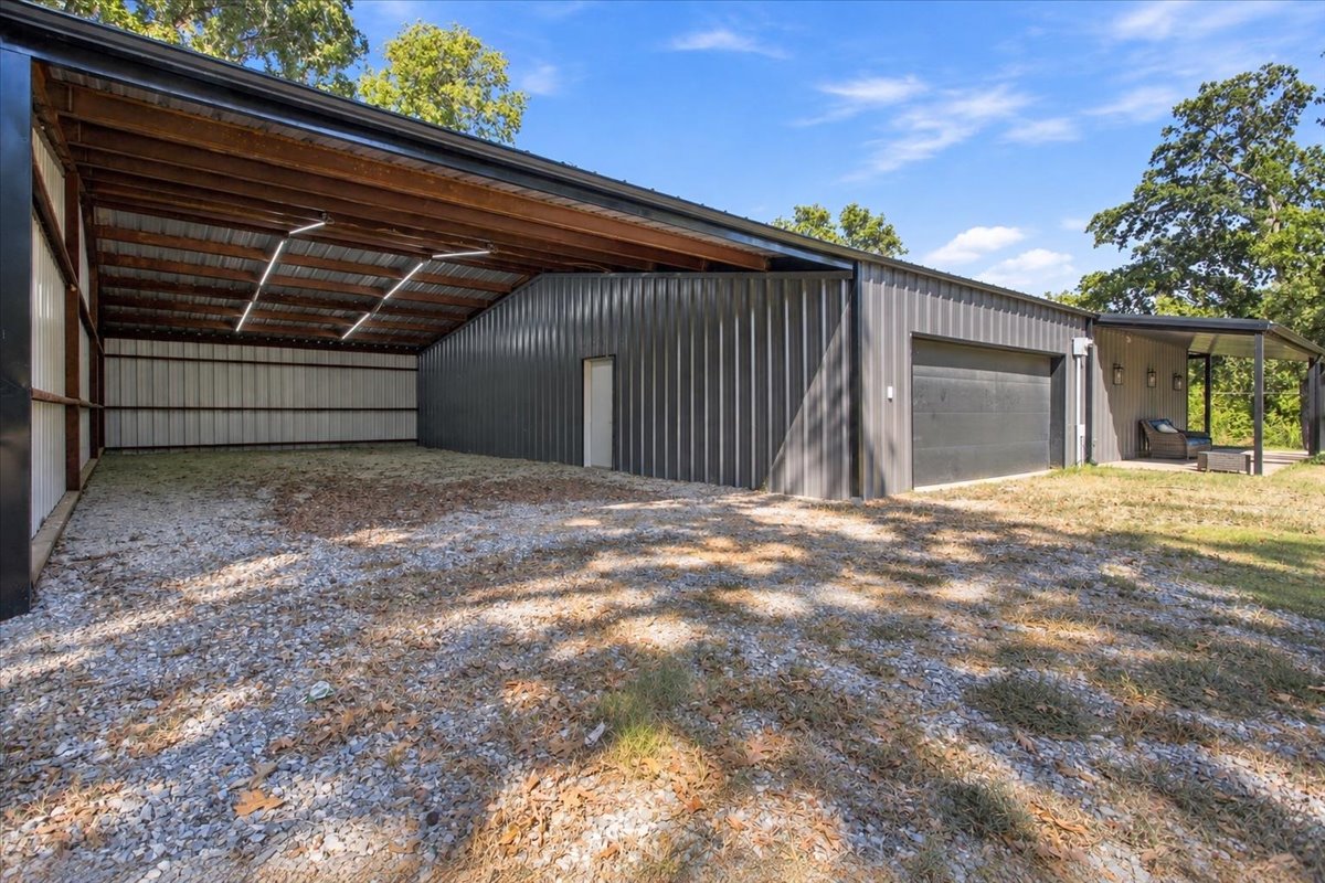 12 Hoot Loop Cartwright OK 74731