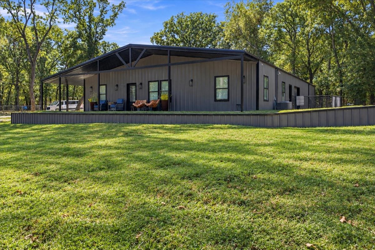 12 Hoot Loop Cartwright OK 74731