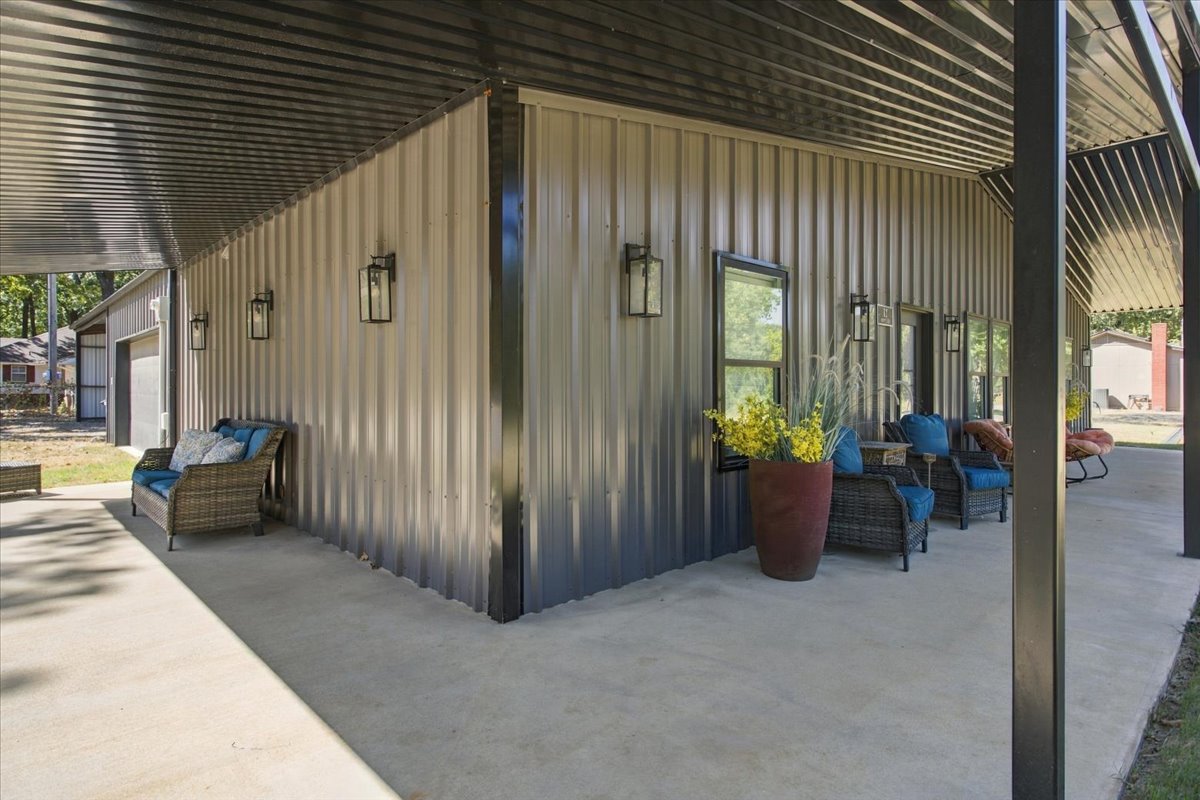 12 Hoot Loop Cartwright OK 74731