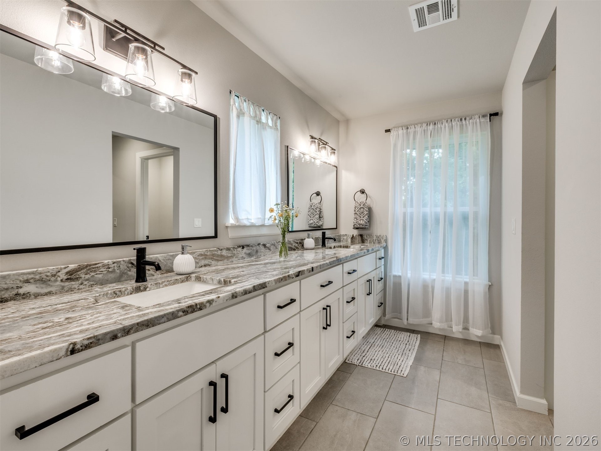 1482 Bayshore Drive Sand Springs OK 74063