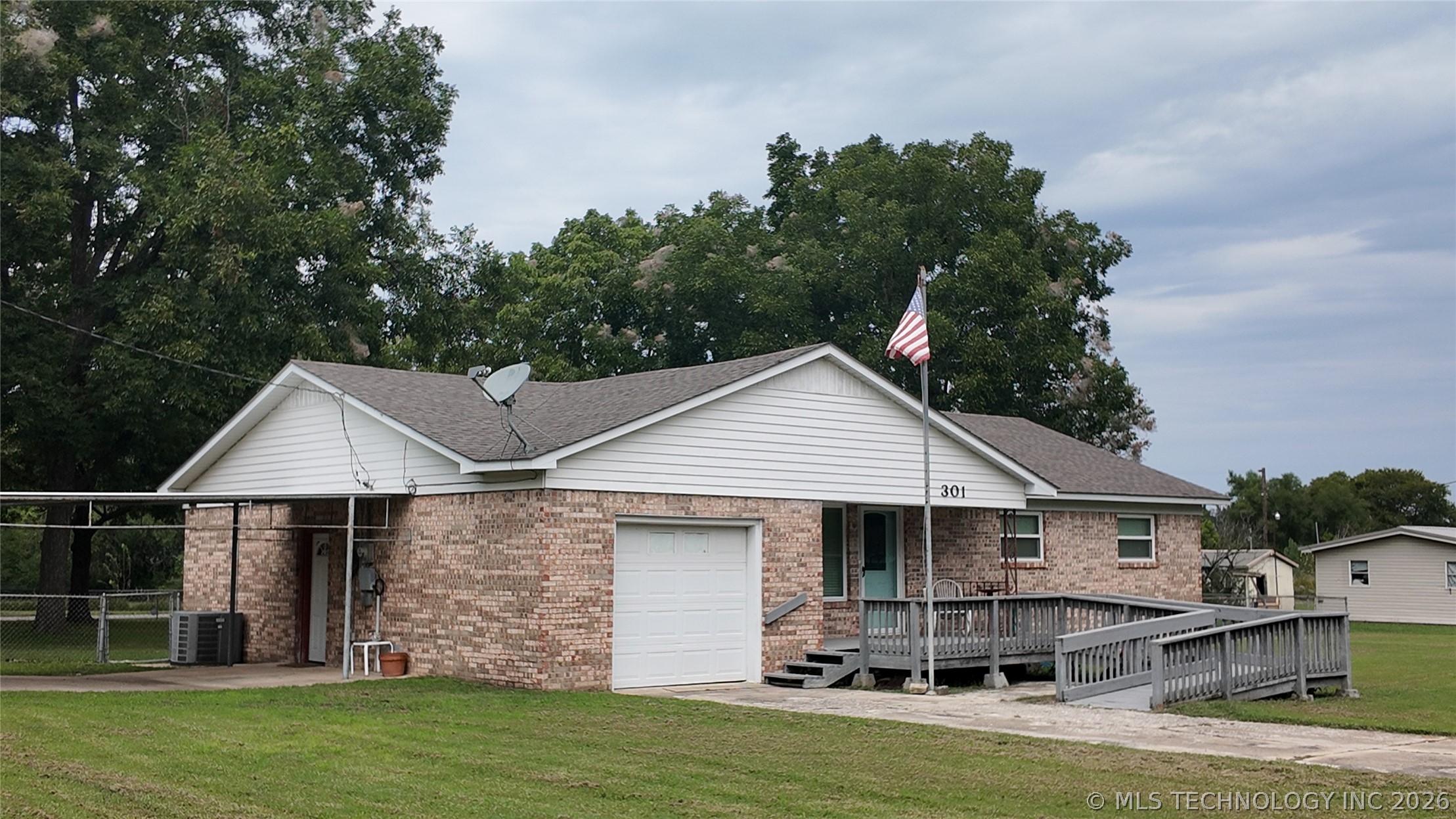 301 N County Line Allen OK 74825