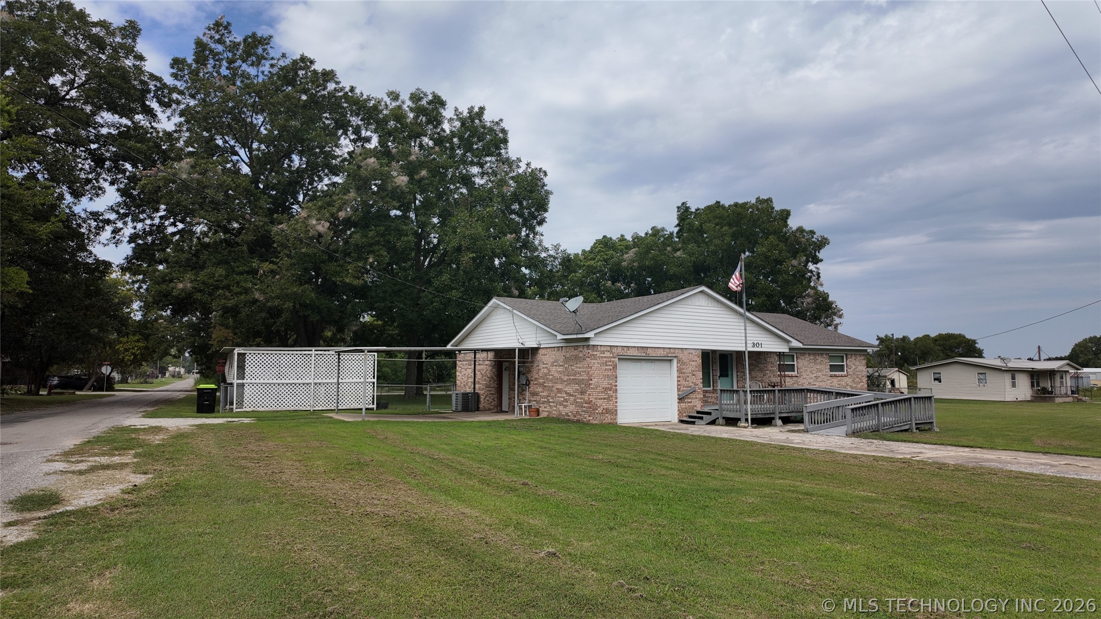301 N County Line Allen OK 74825
