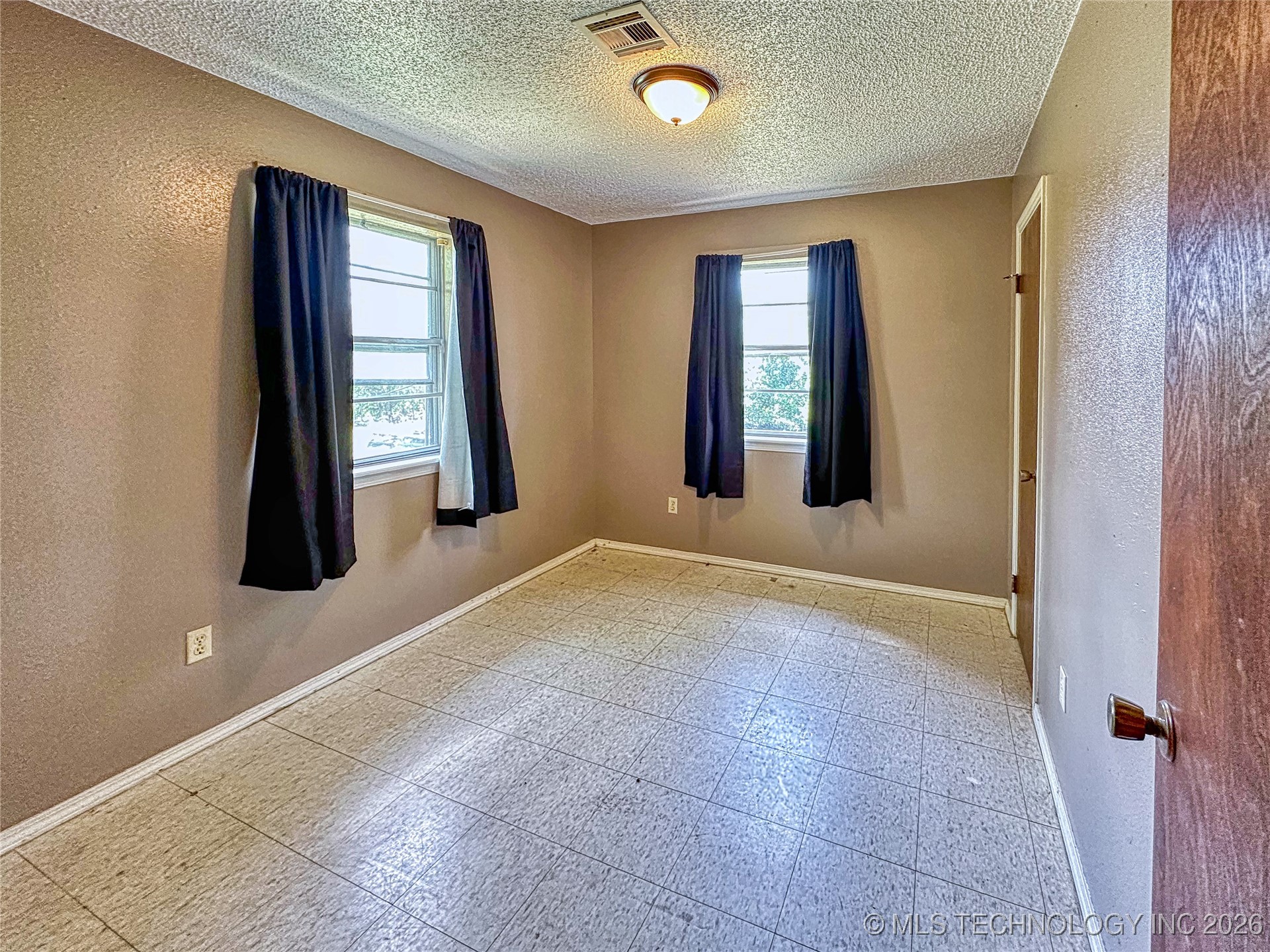 403 W 6th Coalgate OK 74534