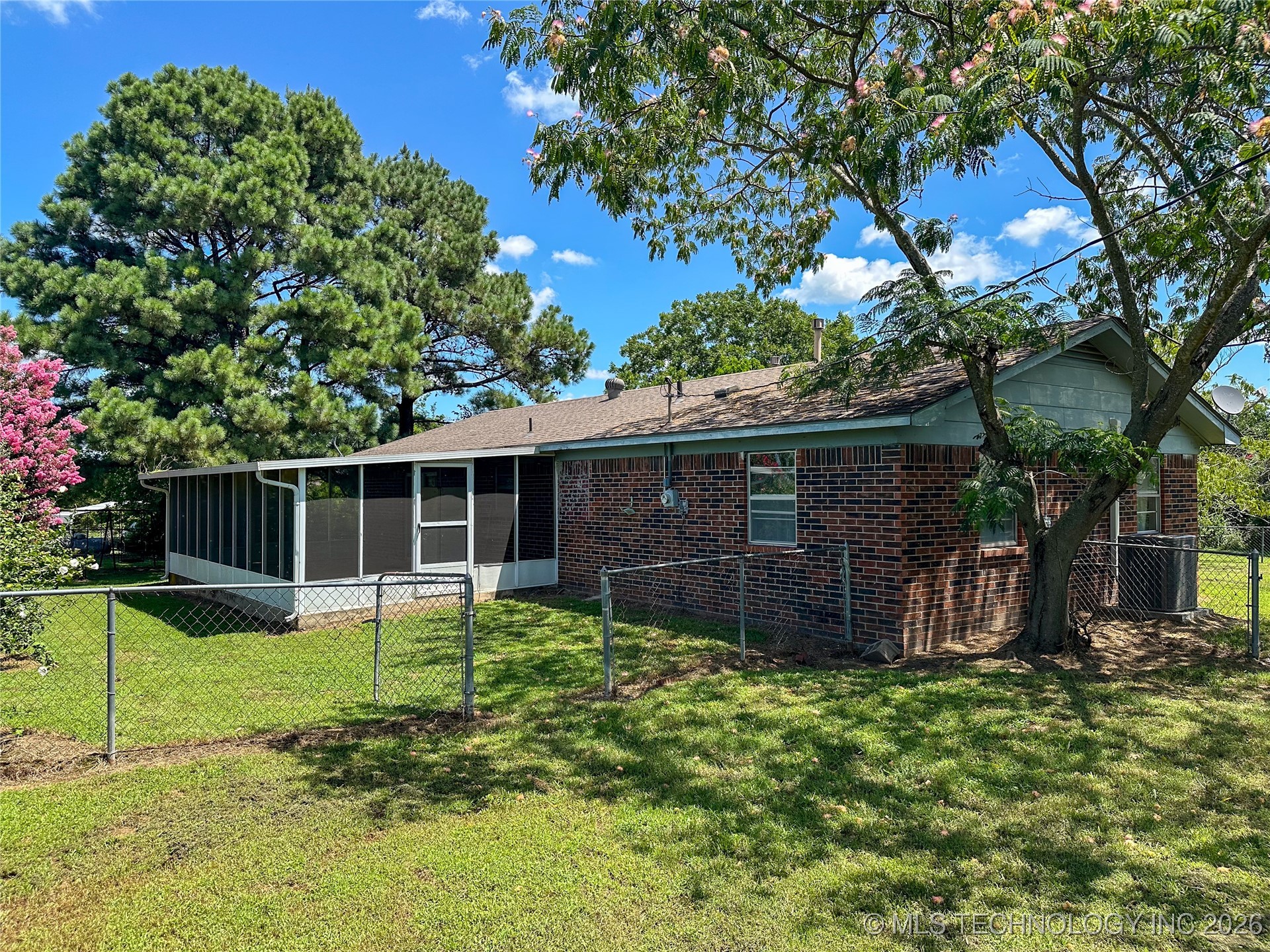 403 W 6th Coalgate OK 74534