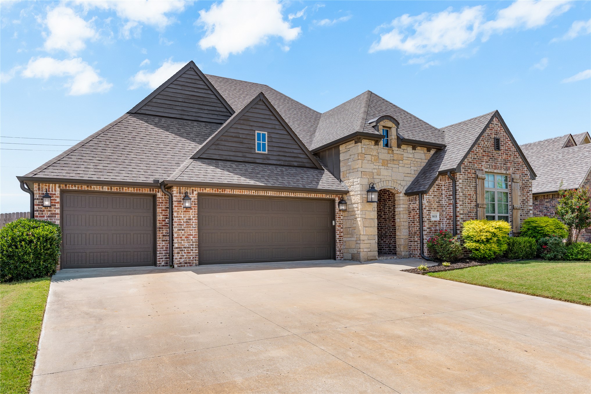 6614 S Willow Place Broken Arrow OK 74011