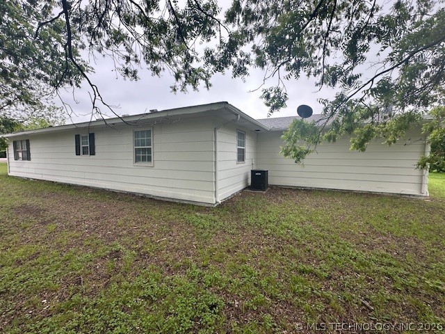 331 N Pine Stratford OK 74872