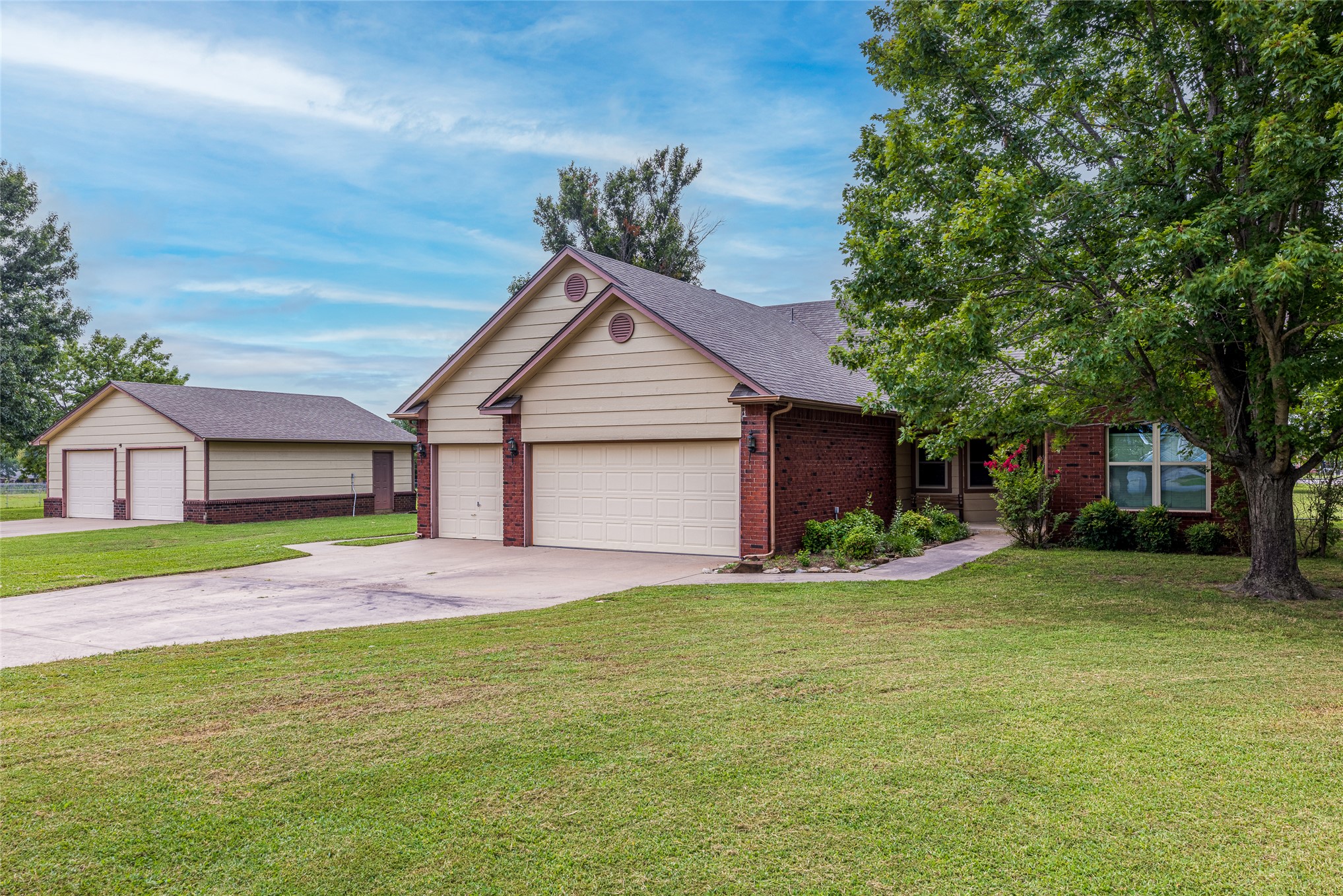 10589 E Canyon Oaks Way Claremore OK 74017