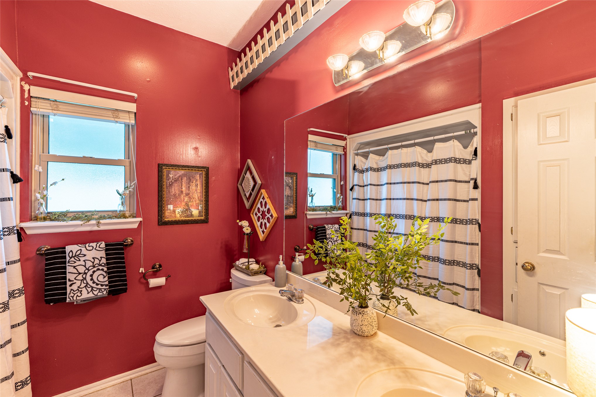 10589 E Canyon Oaks Way Claremore OK 74017