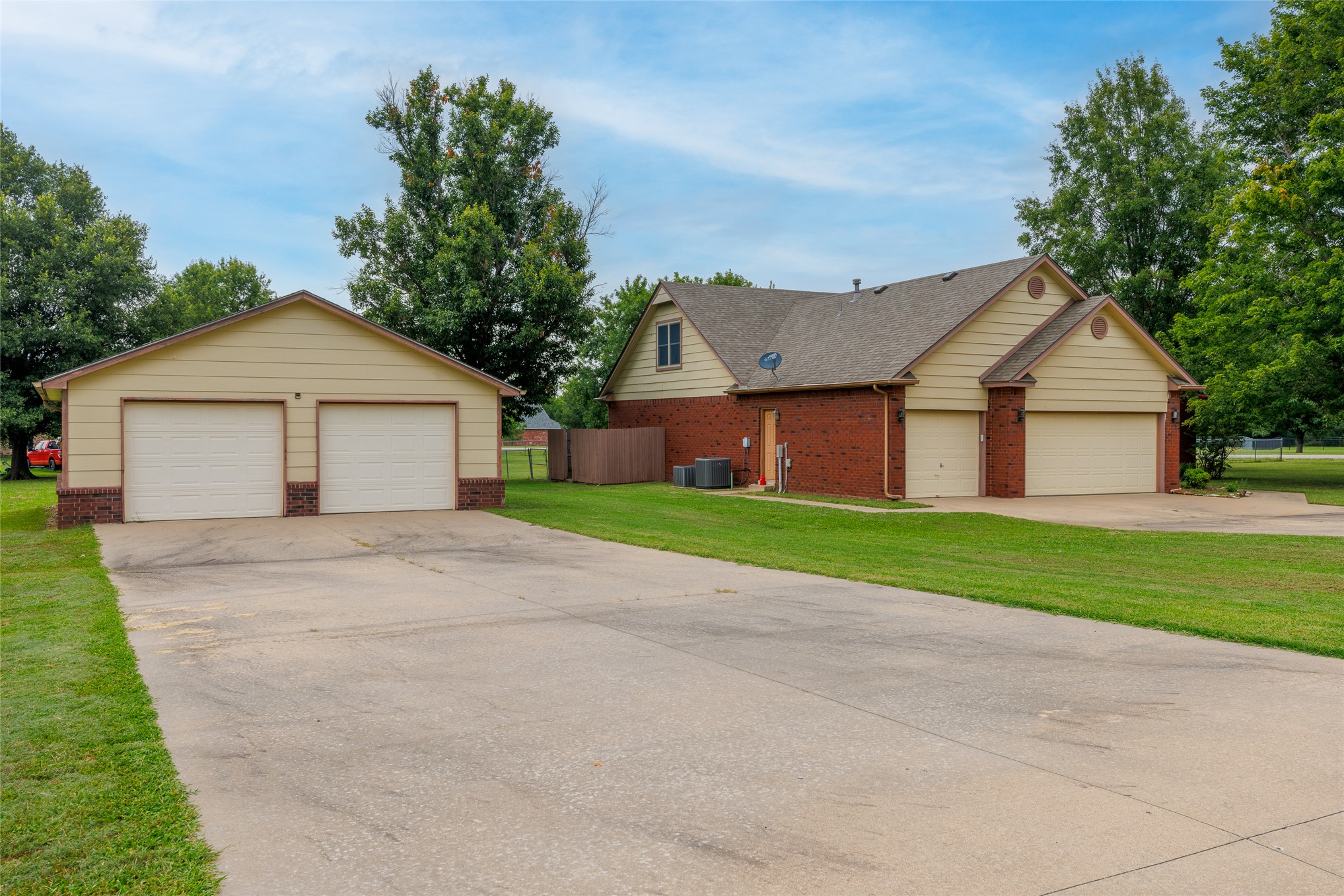 10589 E Canyon Oaks Way Claremore OK 74017