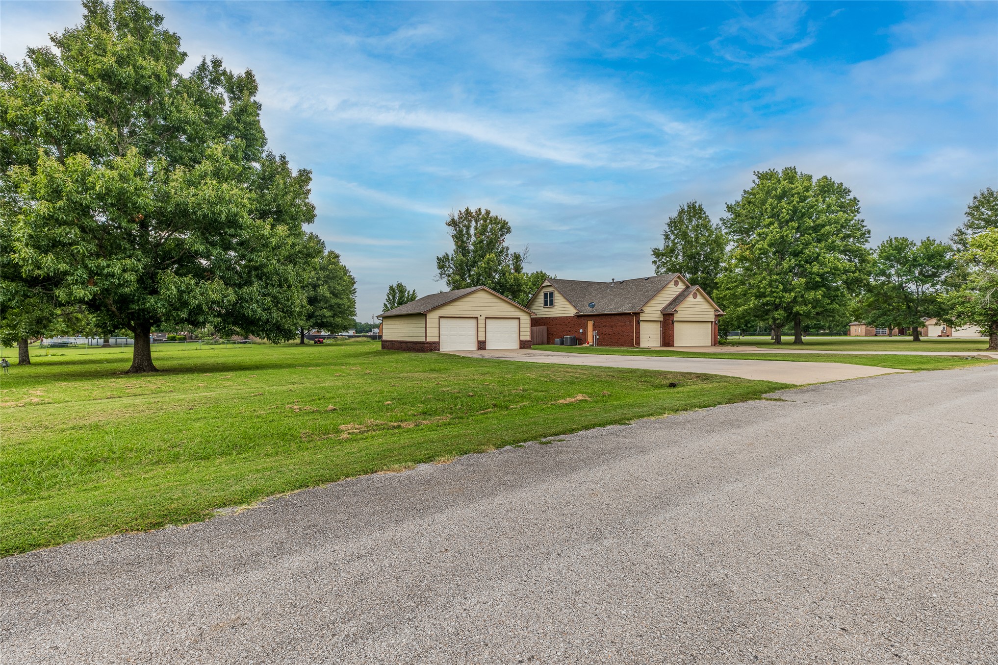 10589 E Canyon Oaks Way Claremore OK 74017