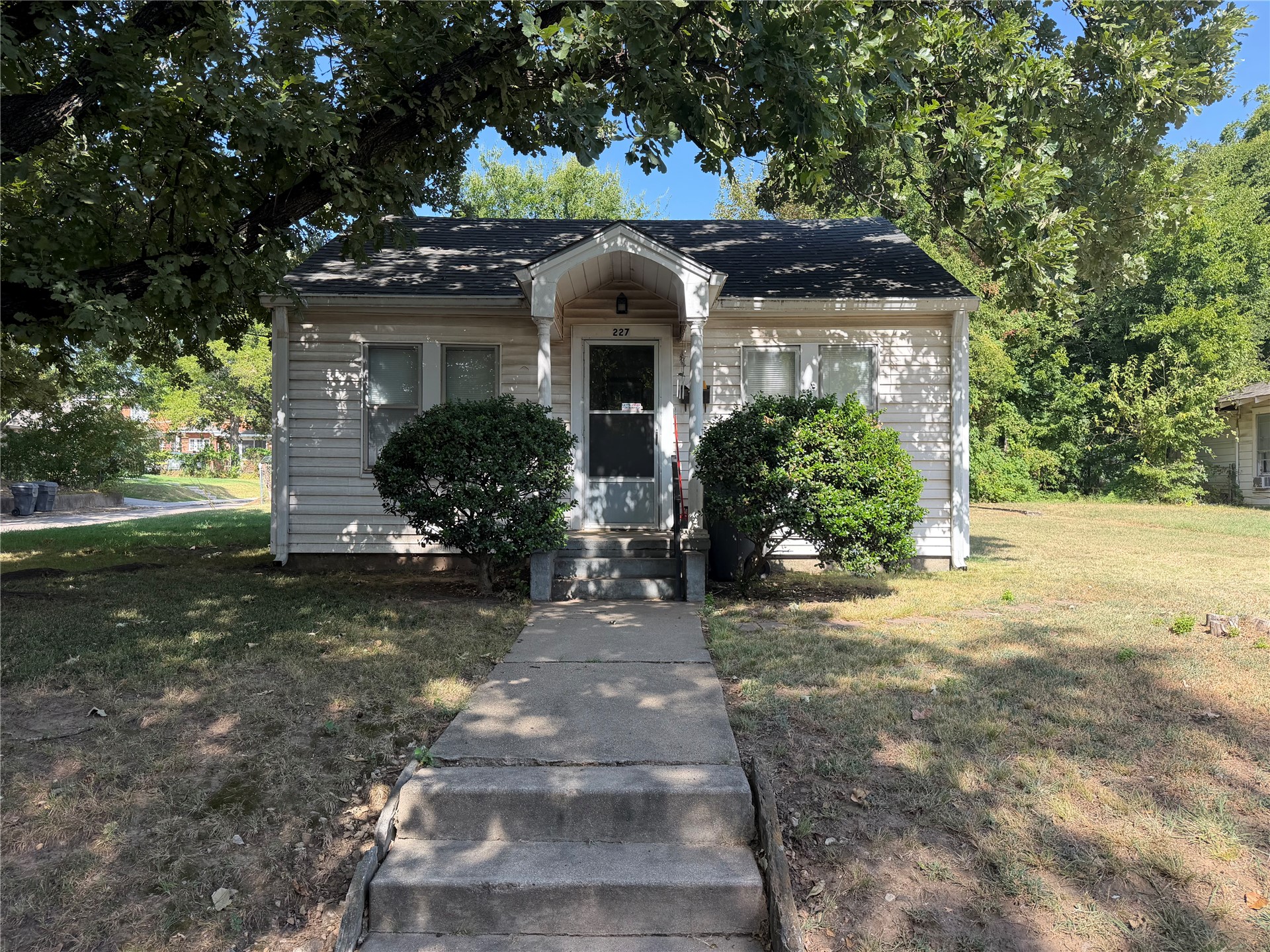 227 SW B Street Ardmore OK 73401