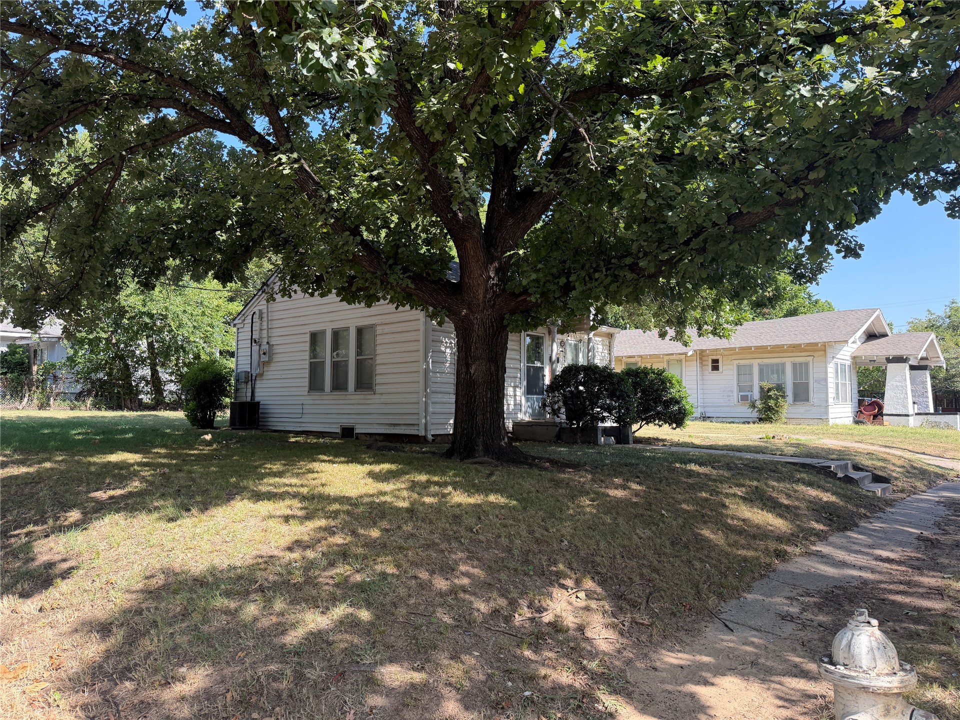 227 SW B Street Ardmore OK 73401