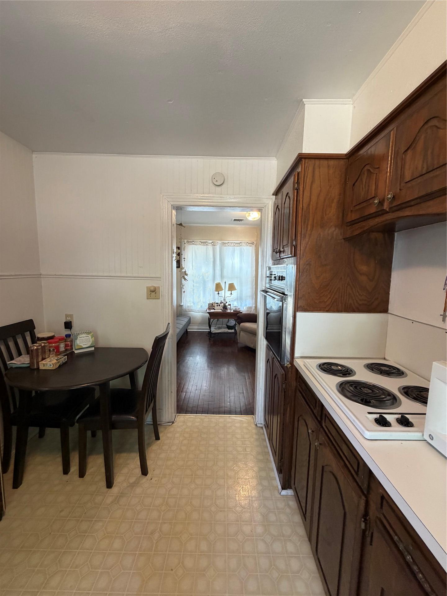 227 SW B Street Ardmore OK 73401