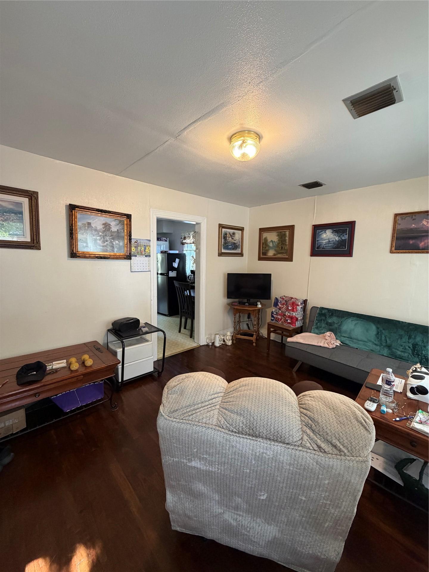 227 SW B Street Ardmore OK 73401