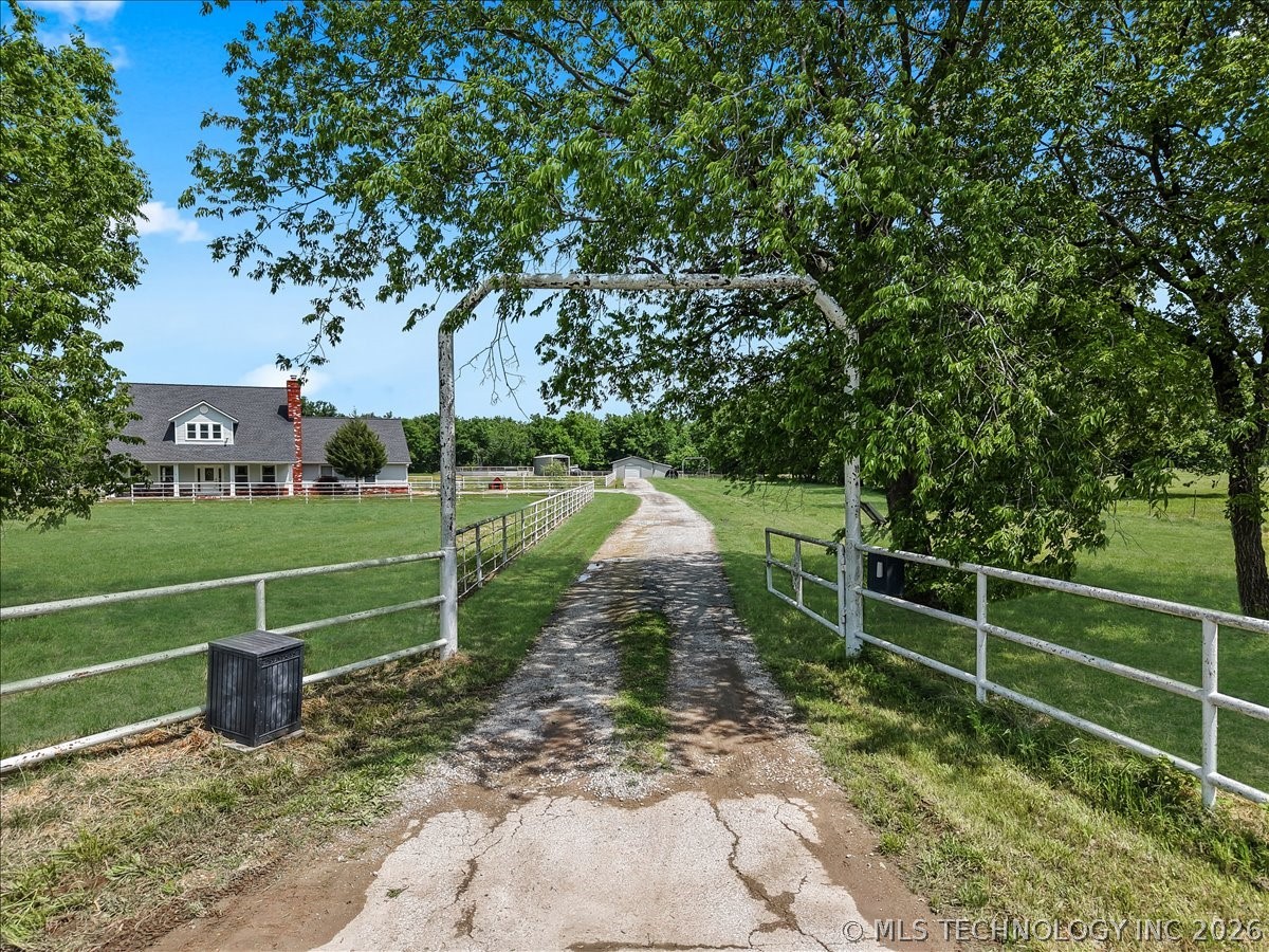 1421 S 257th Eastavenue Catoosa OK 74015