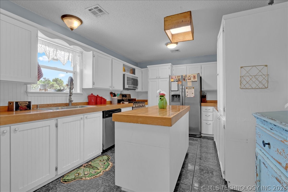 1421 S 257th Eastavenue Catoosa OK 74015