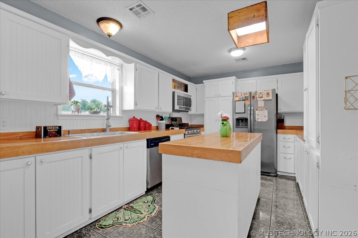 1421 S 257th Eastavenue Catoosa OK 74015