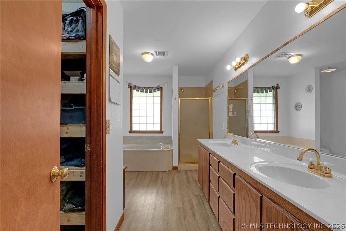 1421 S 257th Eastavenue Catoosa OK 74015