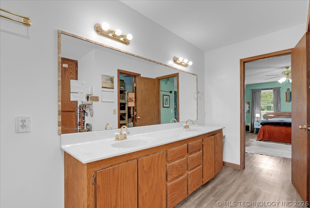 1421 S 257th Eastavenue Catoosa OK 74015