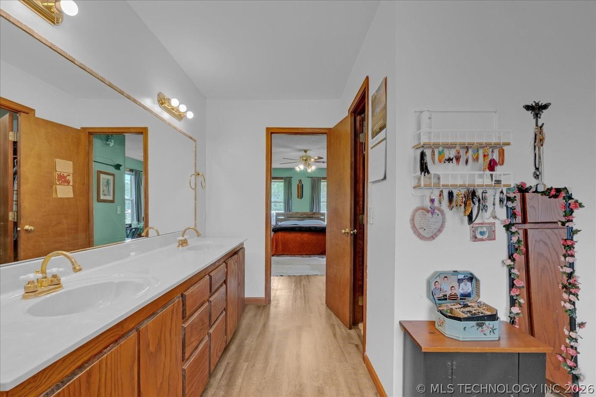 1421 S 257th Eastavenue Catoosa OK 74015