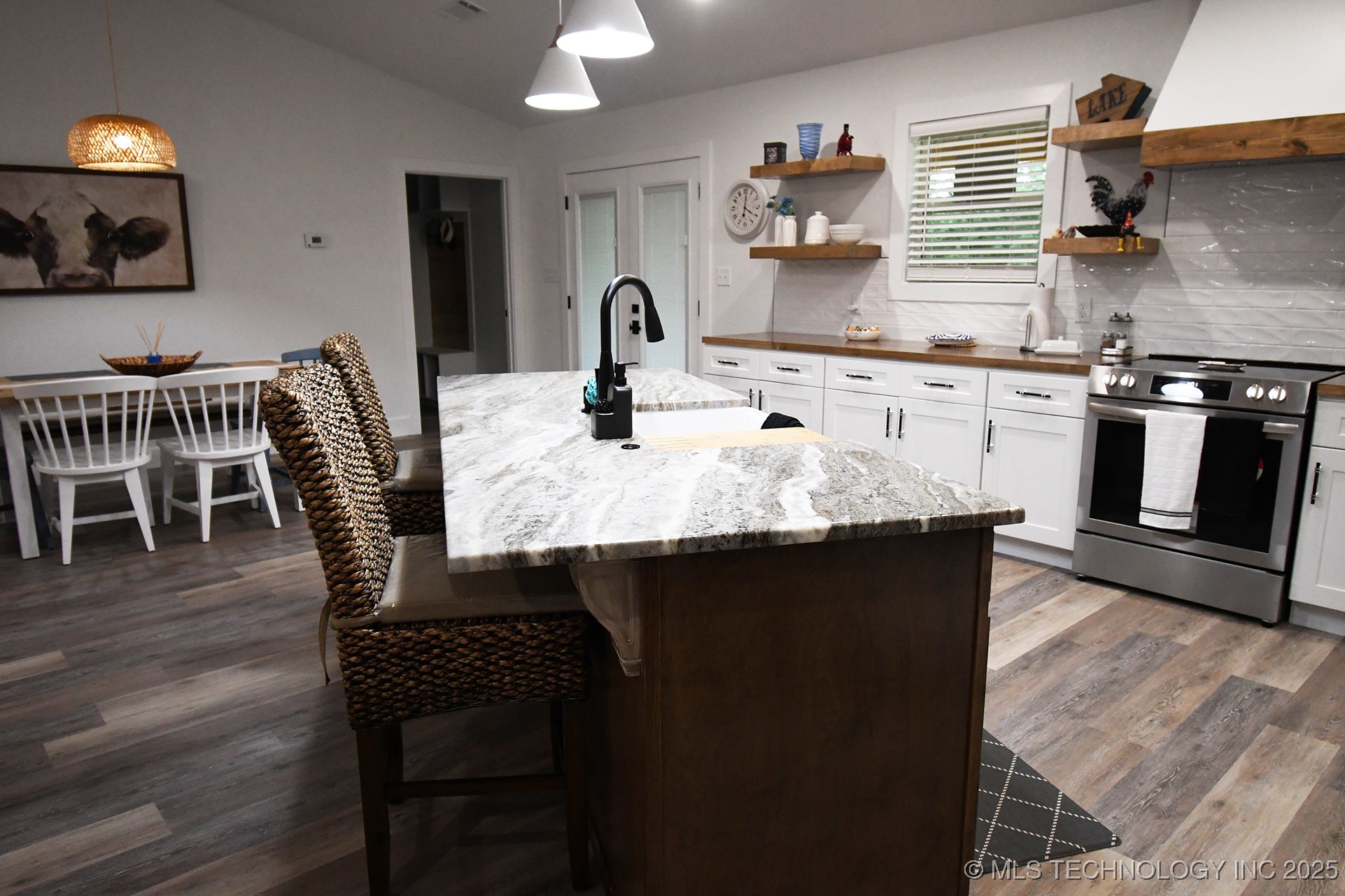 20471 W Chicken Creek Road Cookson OK 74427